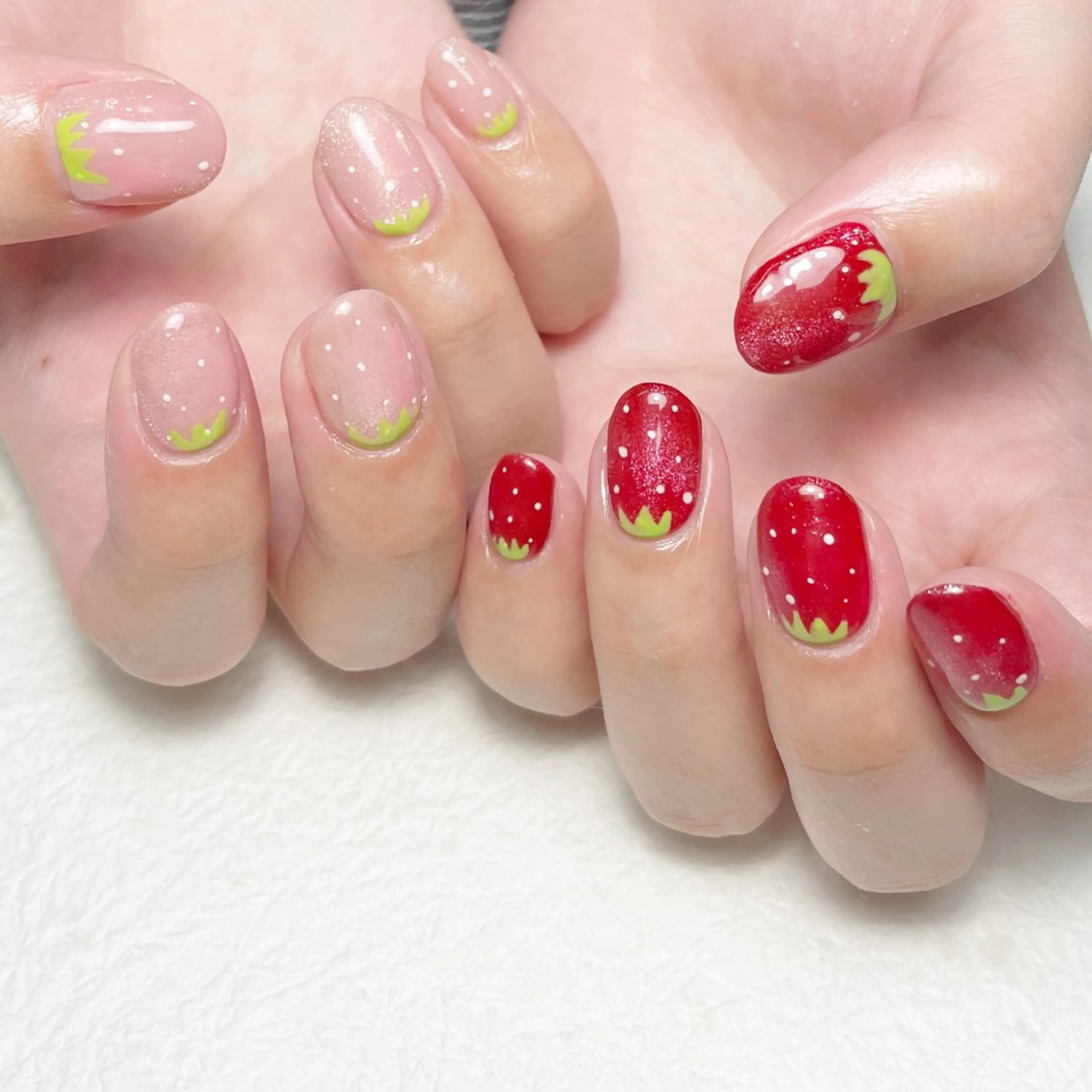 ネイル アートネイル フットネイル ジェルネイル キラキラネイル 韓国ネイル ハンドネイル Y nail なんば堀江店のネイルデザイン