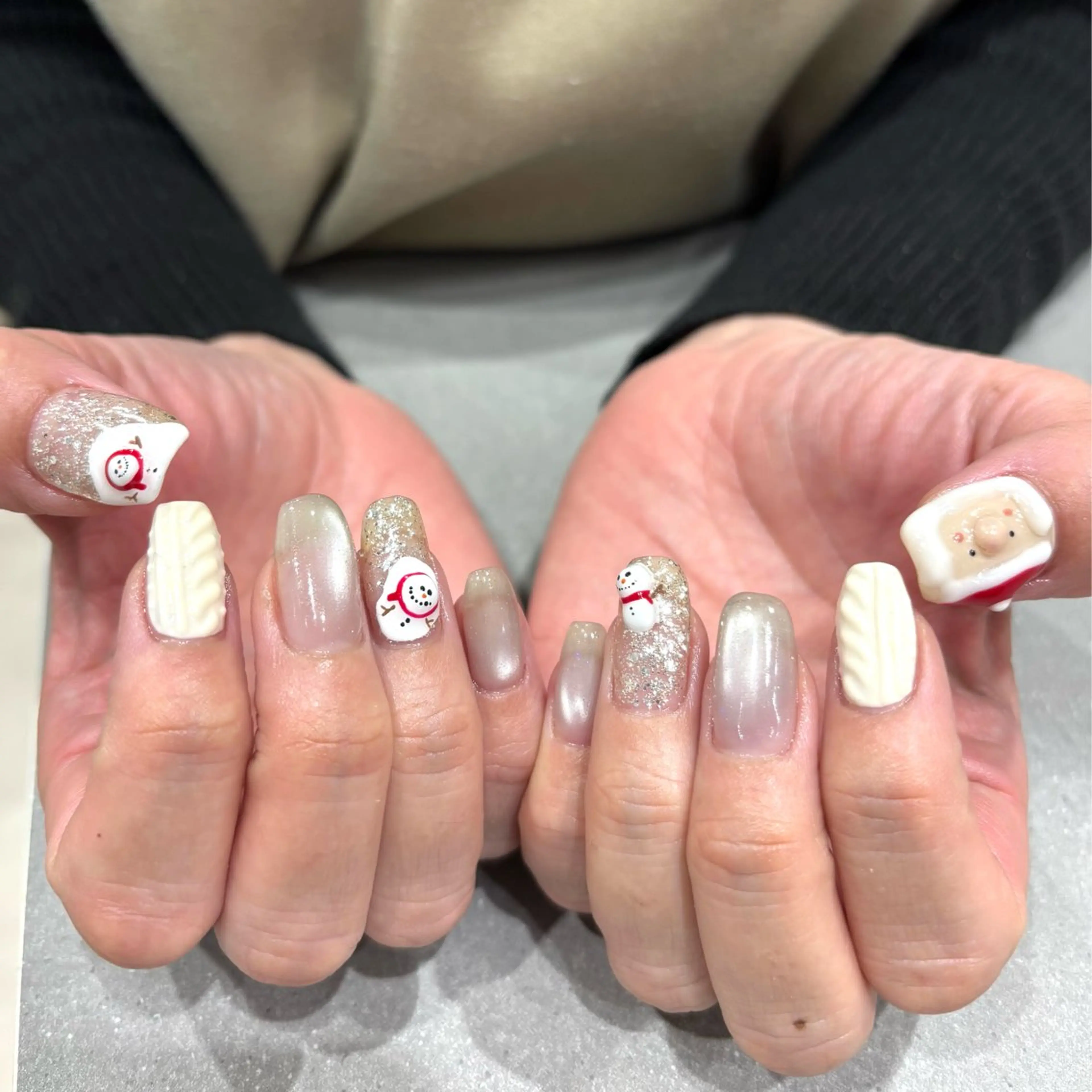 ネイル 冬ネイル クリスマス ハンドネイル N° nail_ fuyukaのネイルデザイン