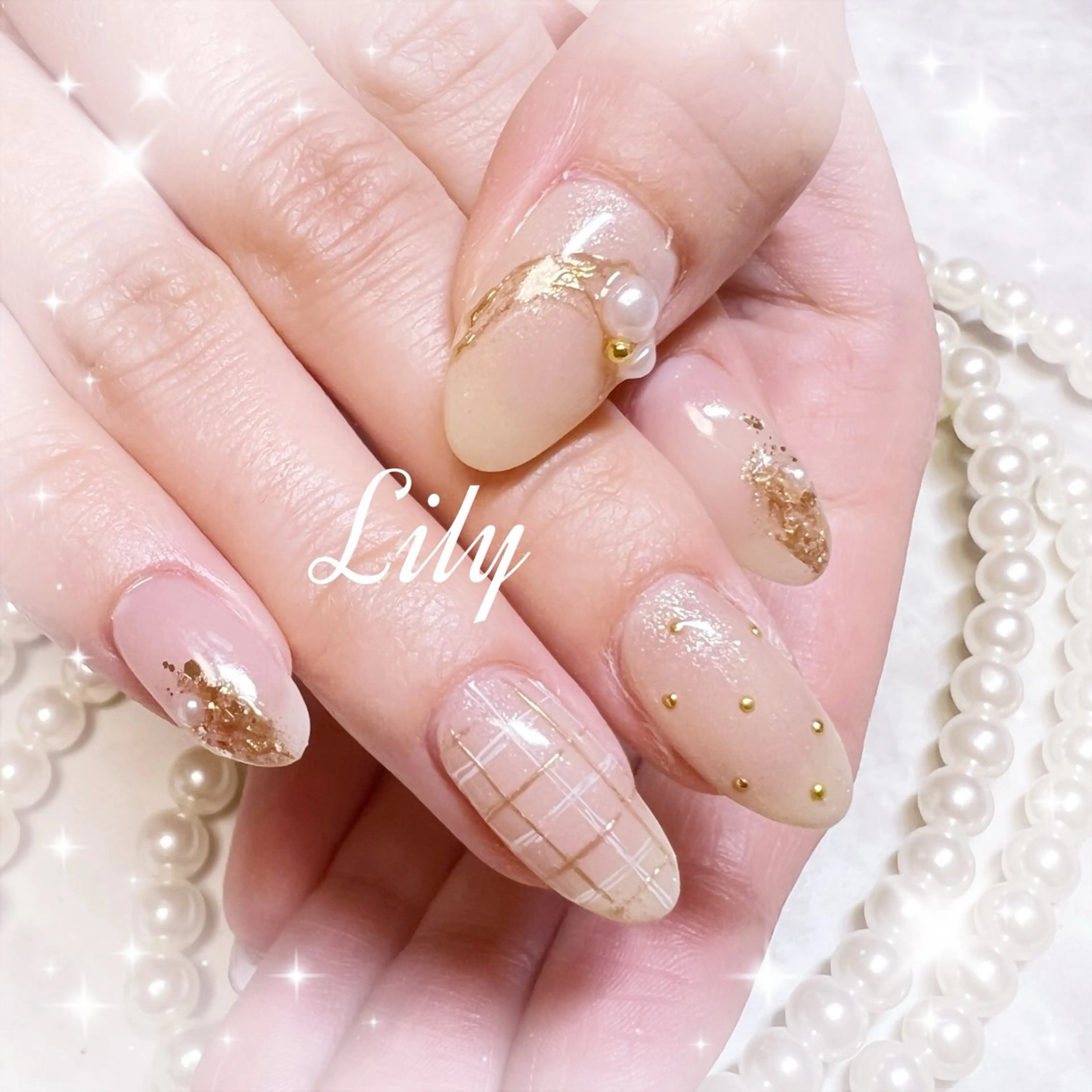 ハンドネイル Lily*nail 🌻Mii🌻のネイルデザイン
