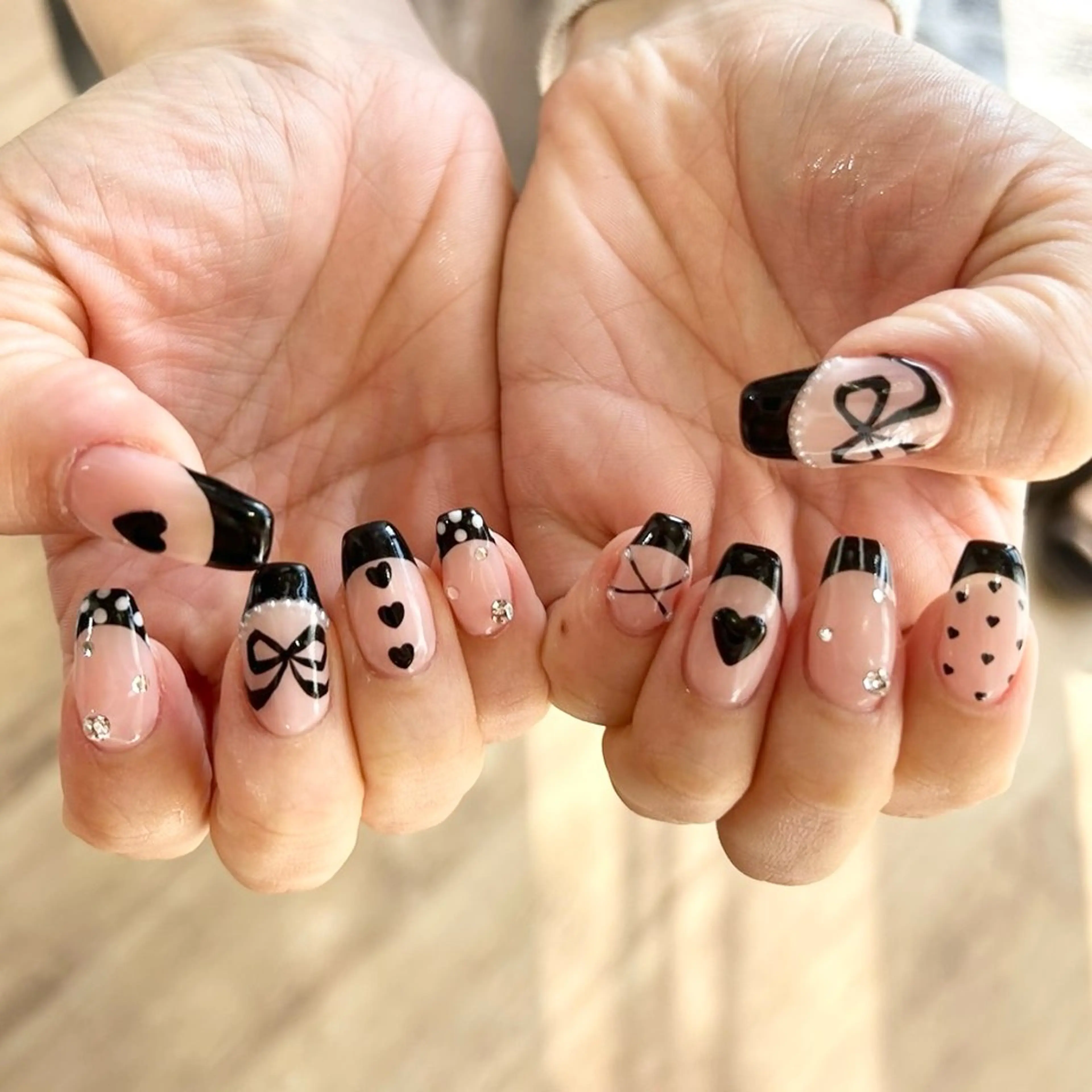 ネイル フレンチネイル ハンドネイル フットネイル nailsister ただのネイルデザイン