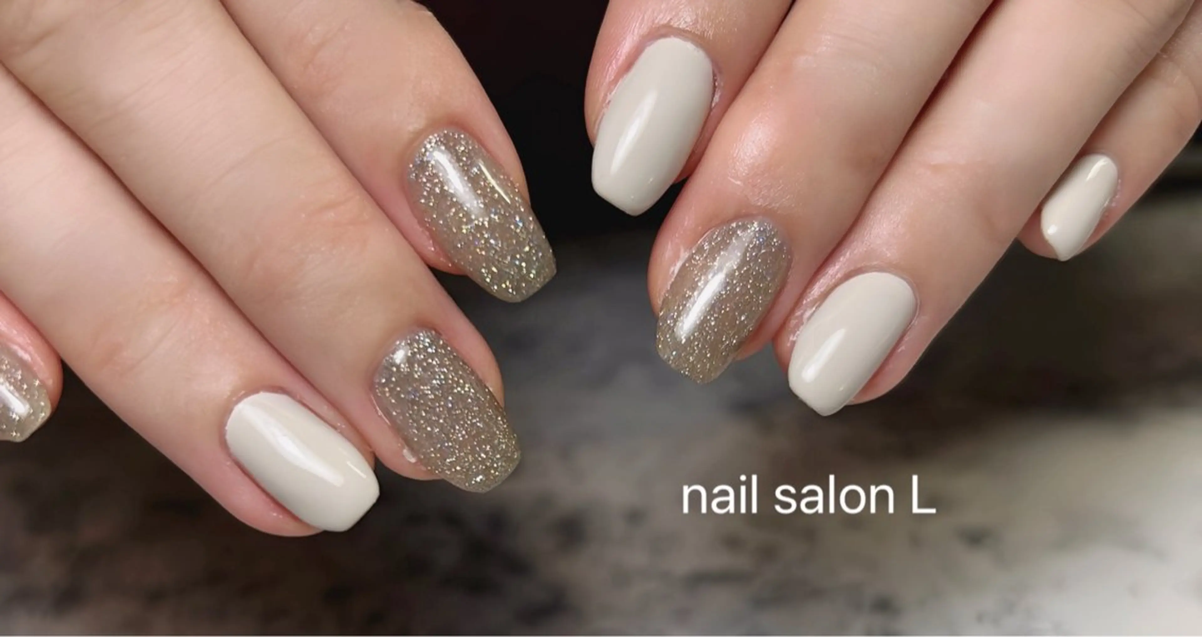 ネイル フラッシュネイル ワンカラーネイル ホワイト ハンドネイル 吉川市 ネイルサロンLのネイルデザイン