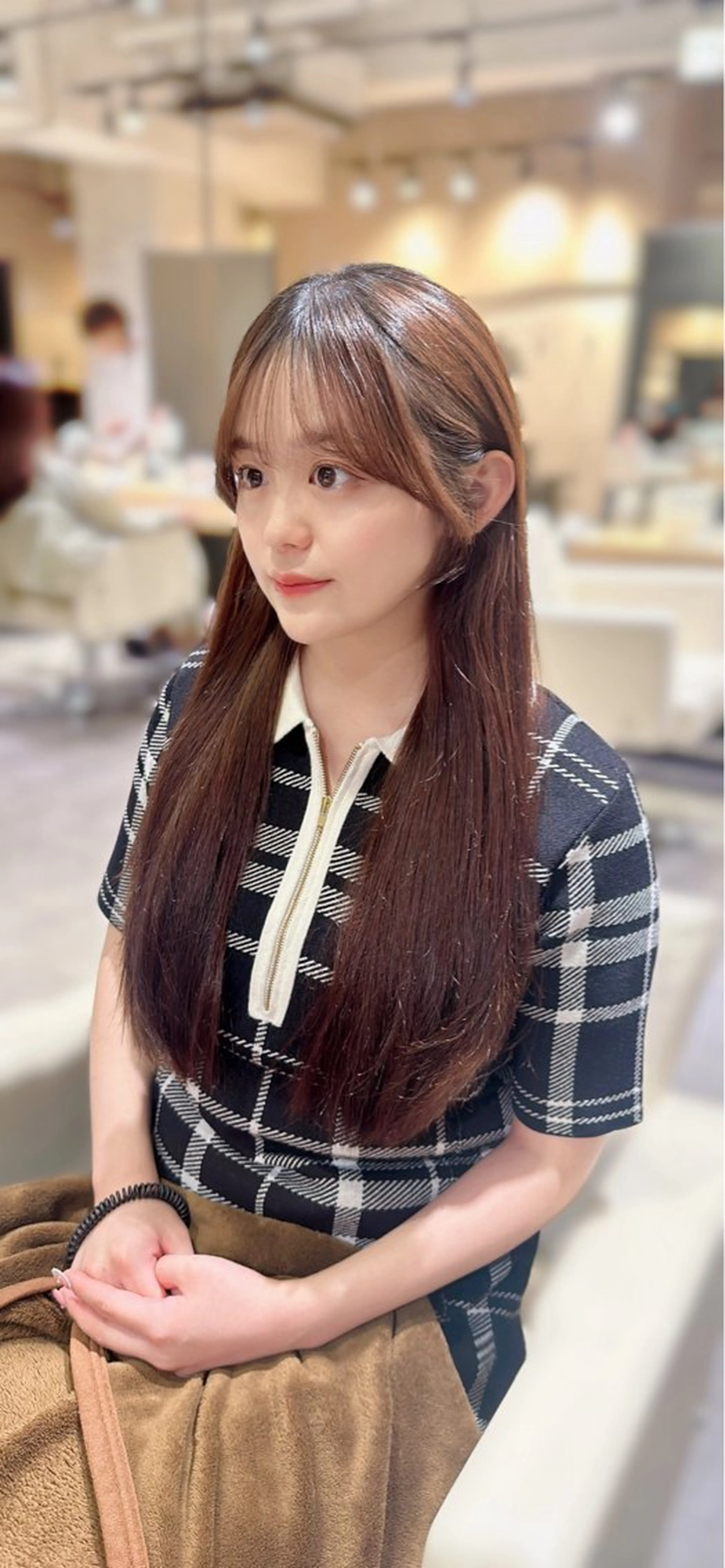 ロング 平尾 樹里のヘアスタイル