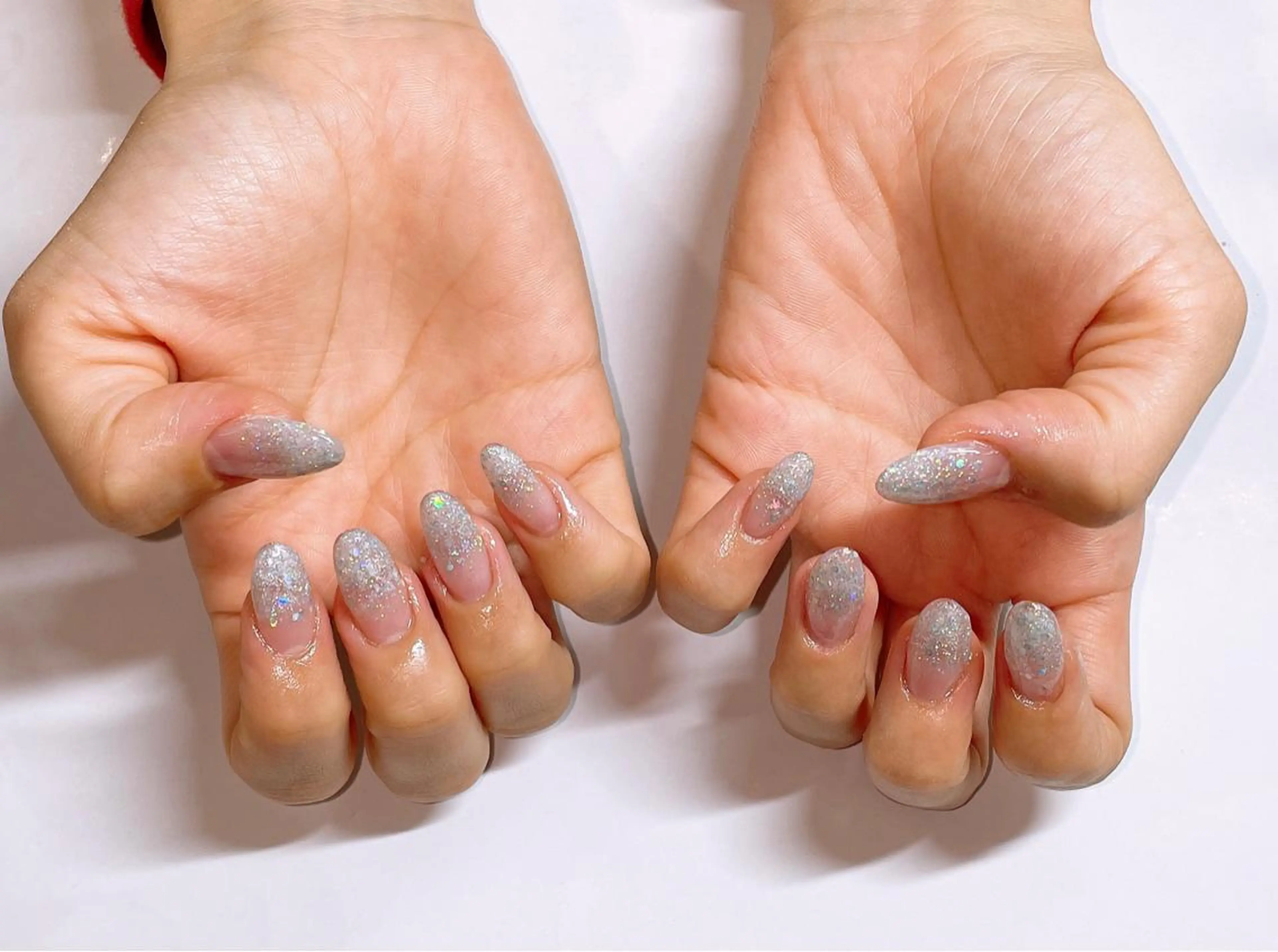 ネイル VIERU 🌈🎀💖のネイルデザイン