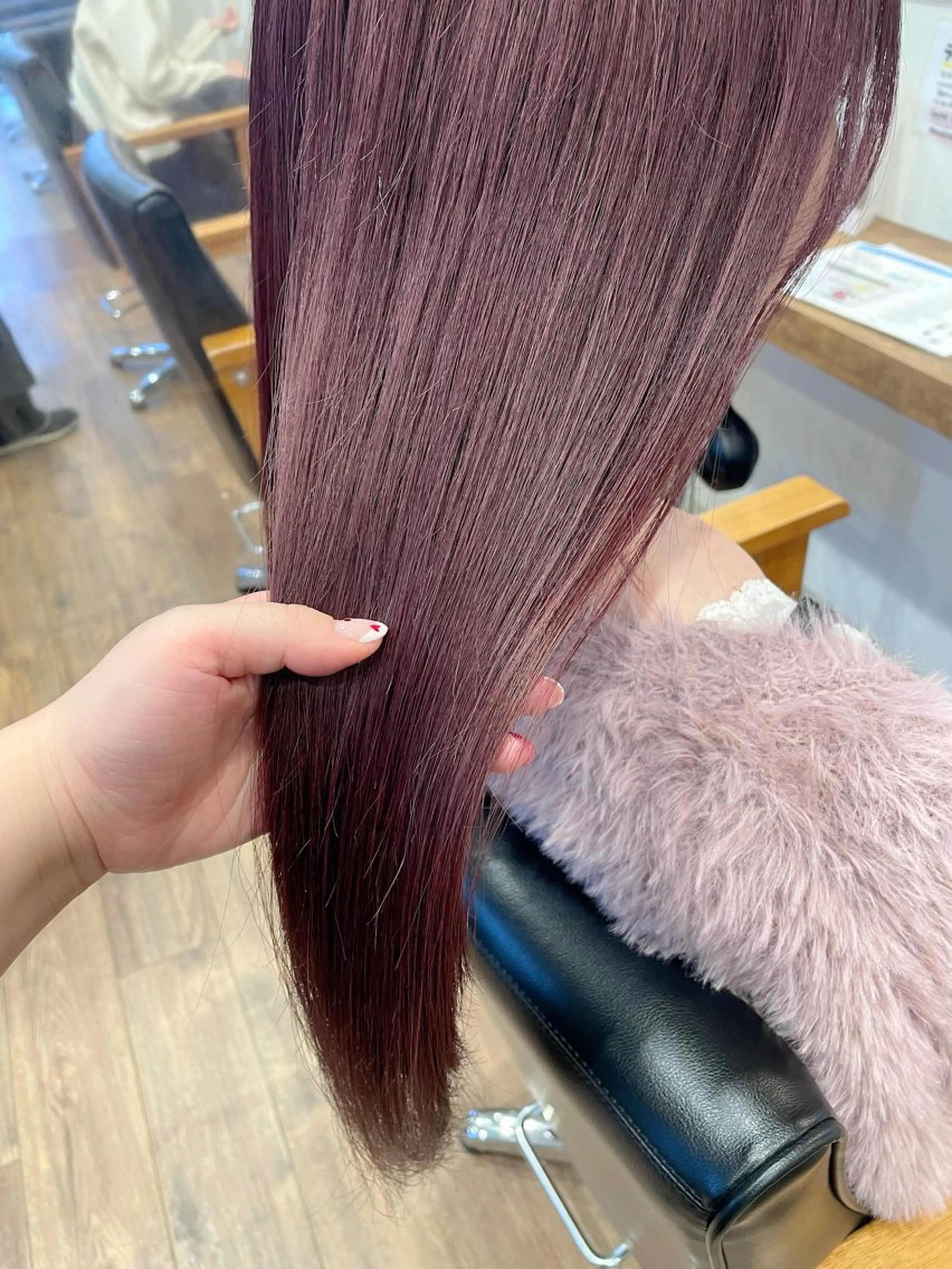 カラー＋トリートメント🌷オススメカラー可愛いです🫧　髪質に合わせてトリートメントお選びします🌿の写真