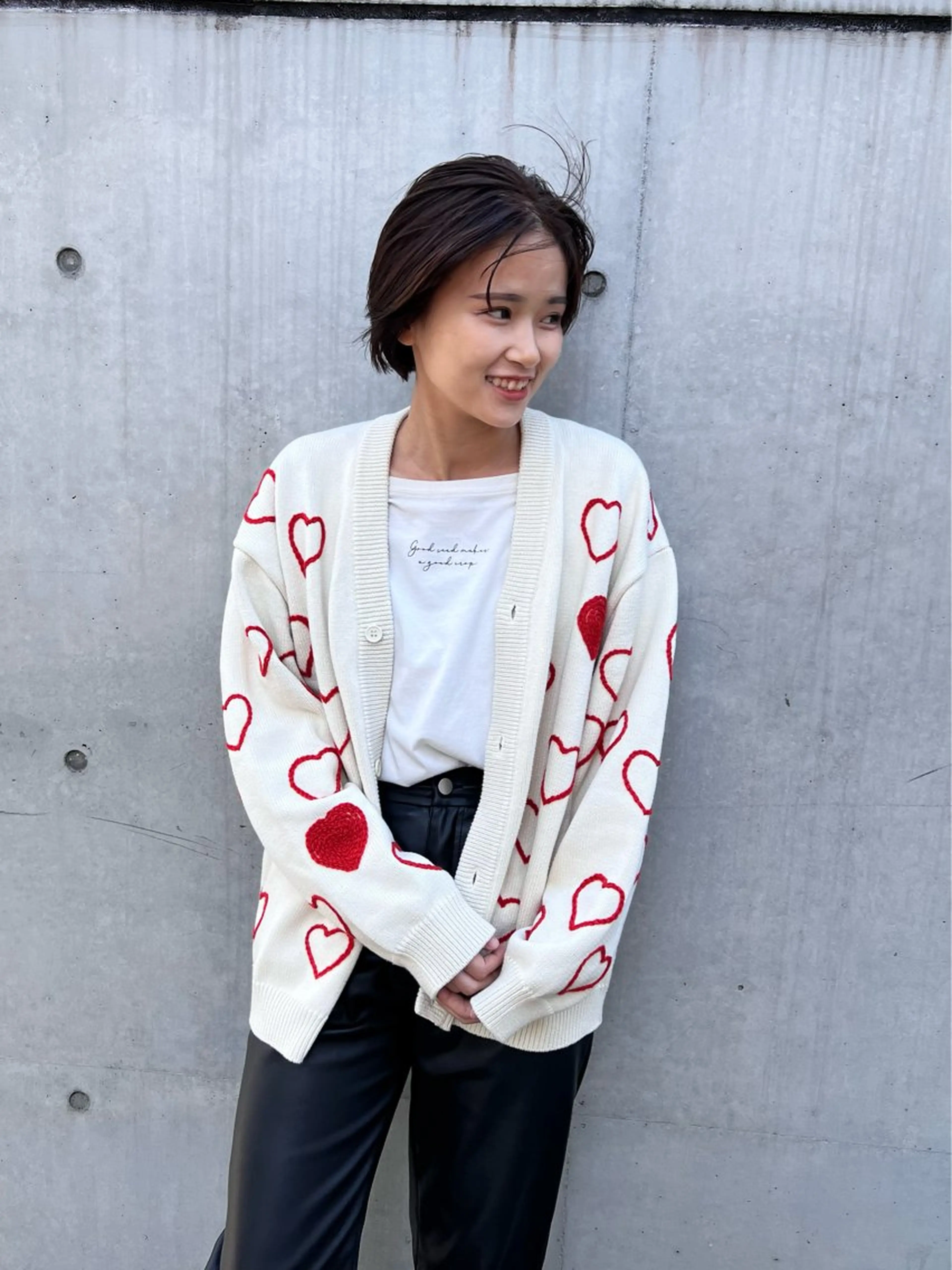 ショート カラー 松坂 真衣のヘアスタイル