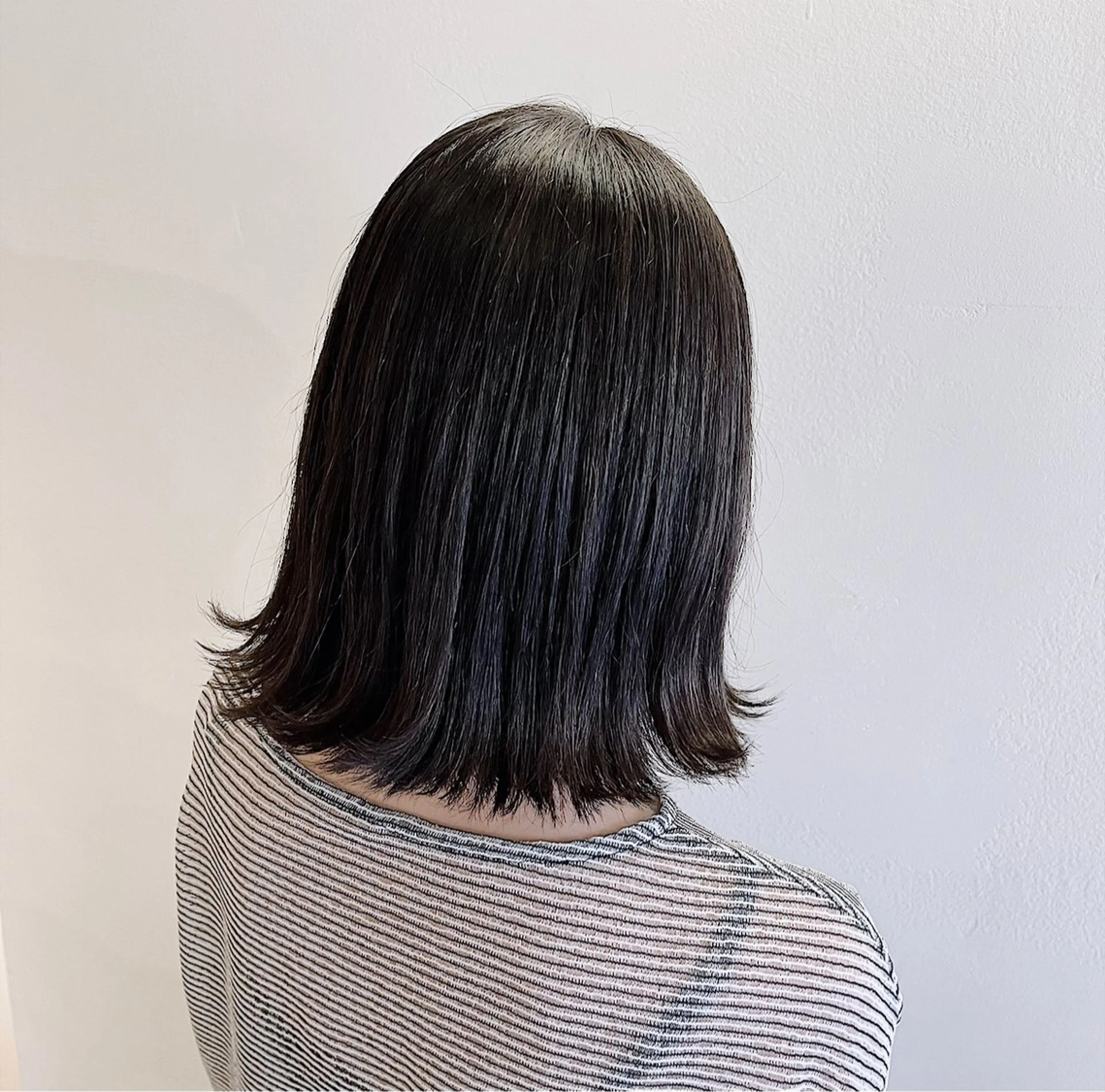 カラー 透明感カラー 岡部 愛花のマツエク・マツパデザイン