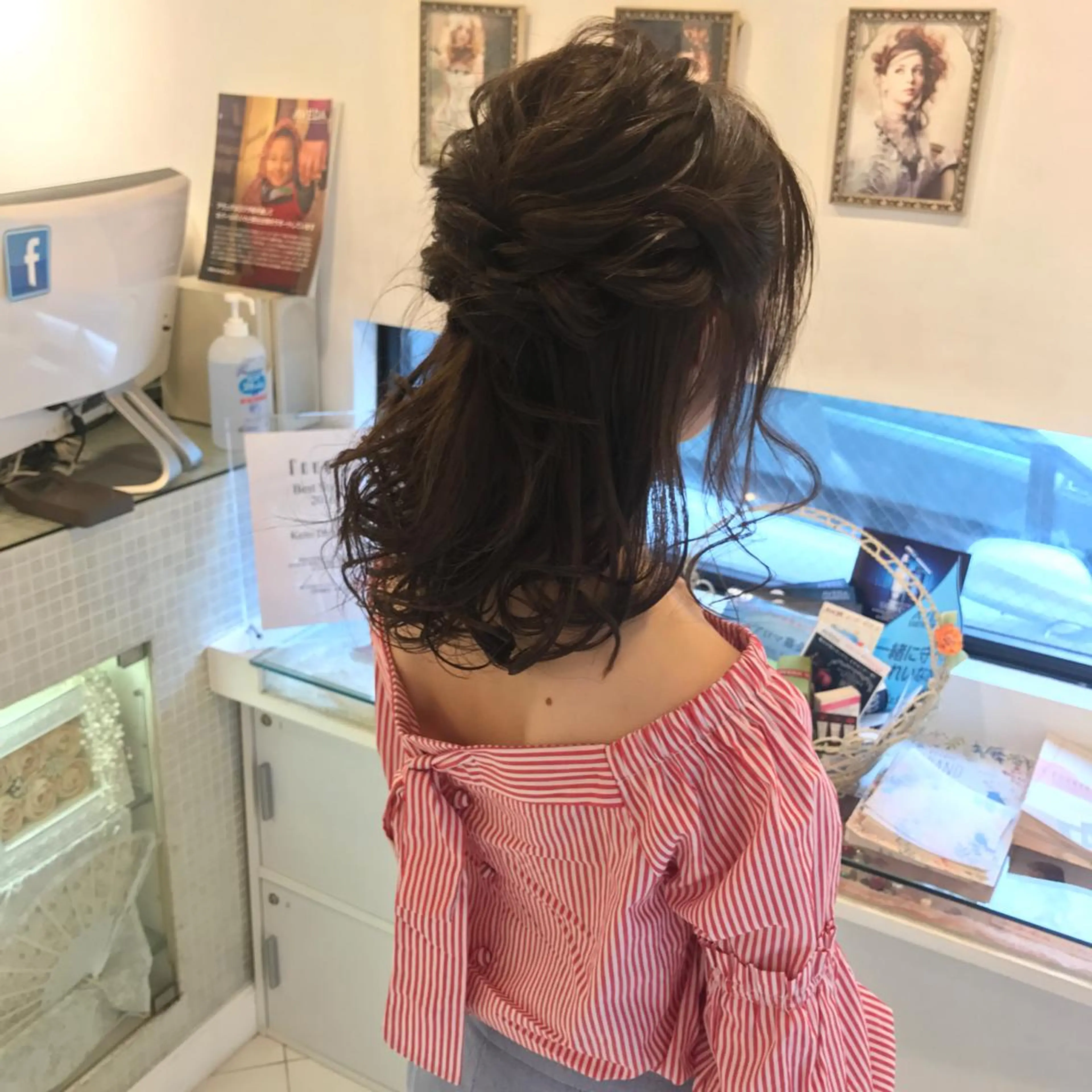 ミディアム LUMIA/オーナー 西田わかばのヘアスタイル