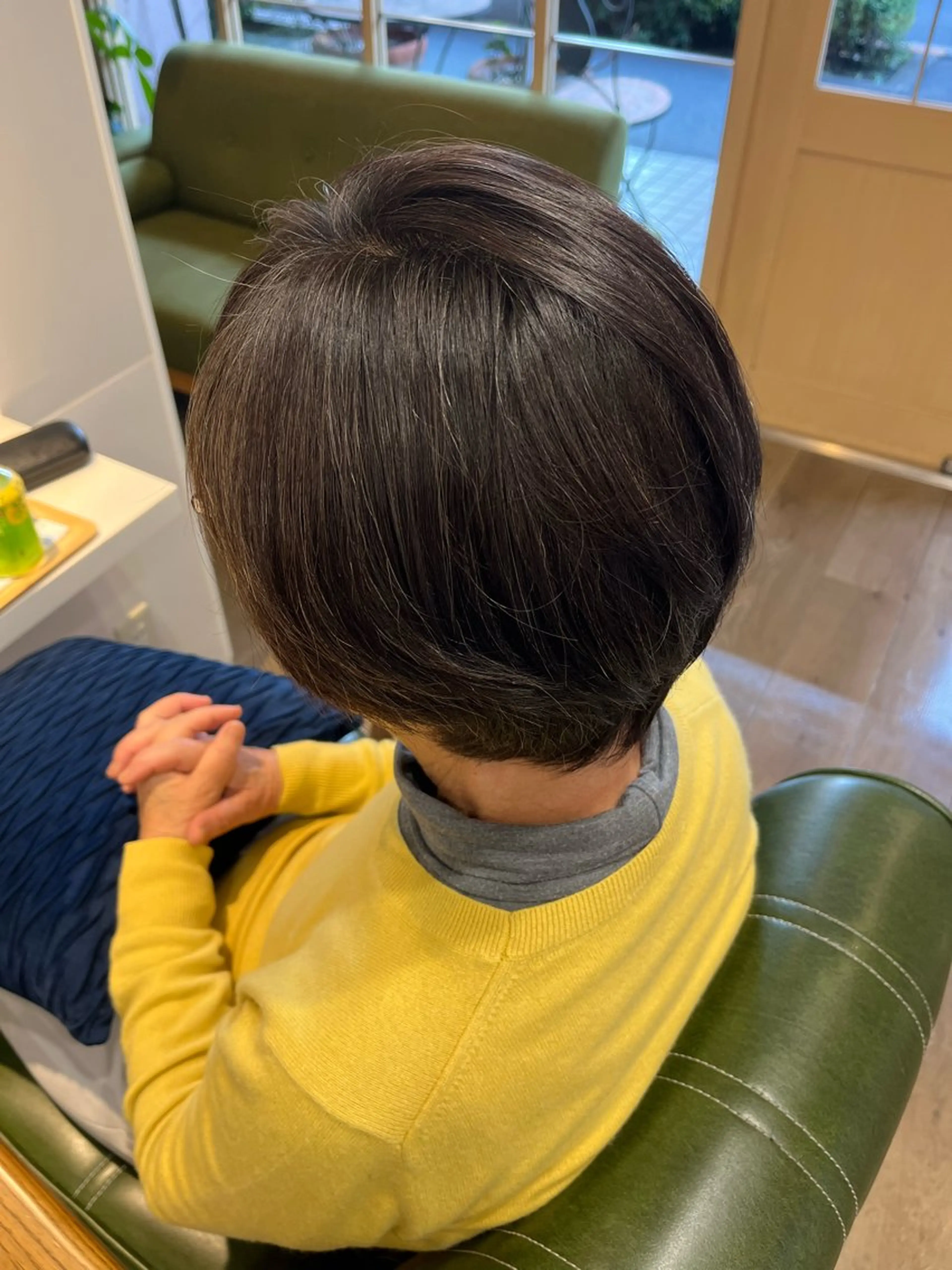 ショート 小鴨 美佳のヘアスタイル