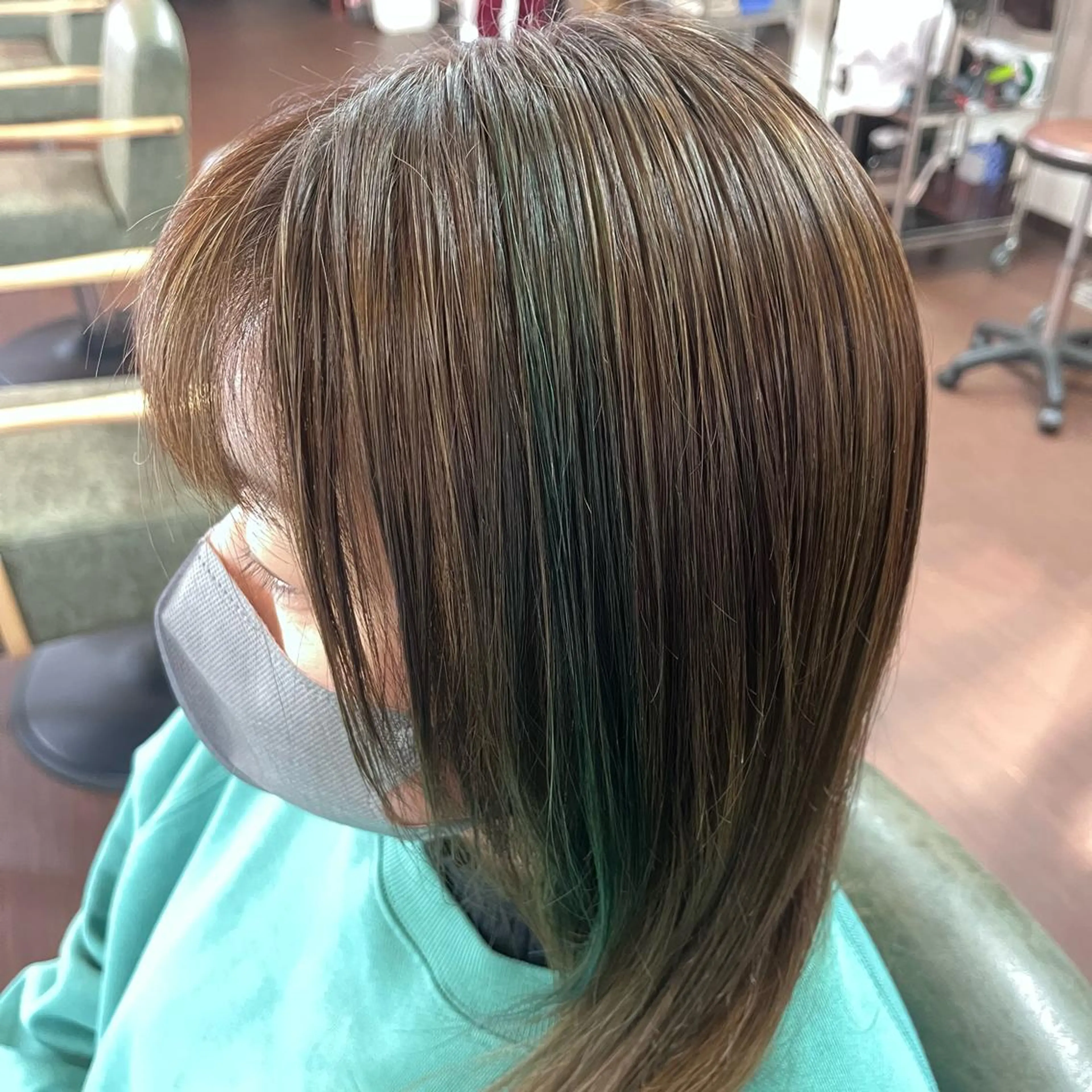 セミロング ハイライト Glanz hair 坂牛匠のヘアスタイル