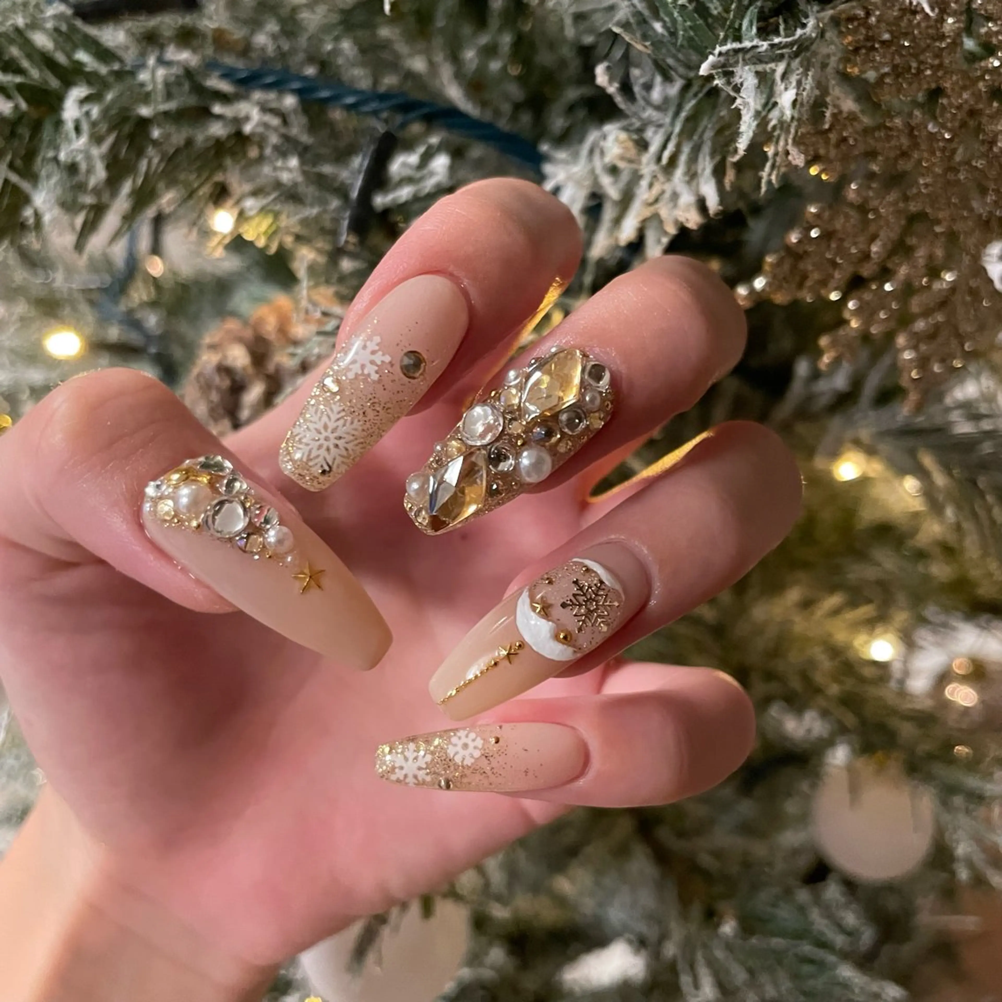 ネイル フラッシュネイル フットネイル ジェルネイル マグネットネイル 持ち込み ハンドネイル 糀屋 彩奈のネイルデザイン