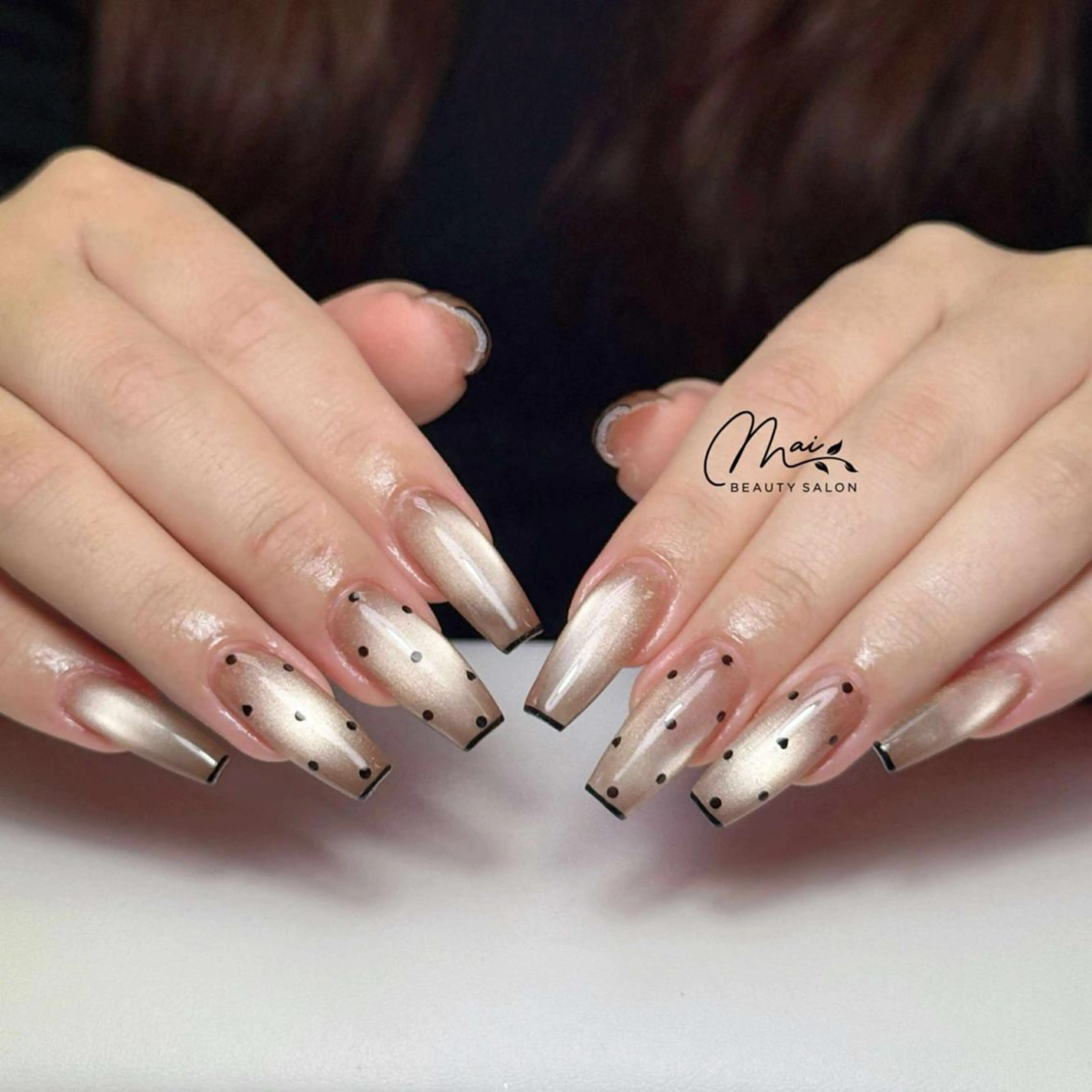 ネイル アニマル柄 ボルドー ジェルネイル ニュアンスネイル パラジェル MaiBeauty マイ マイのネイルデザイン