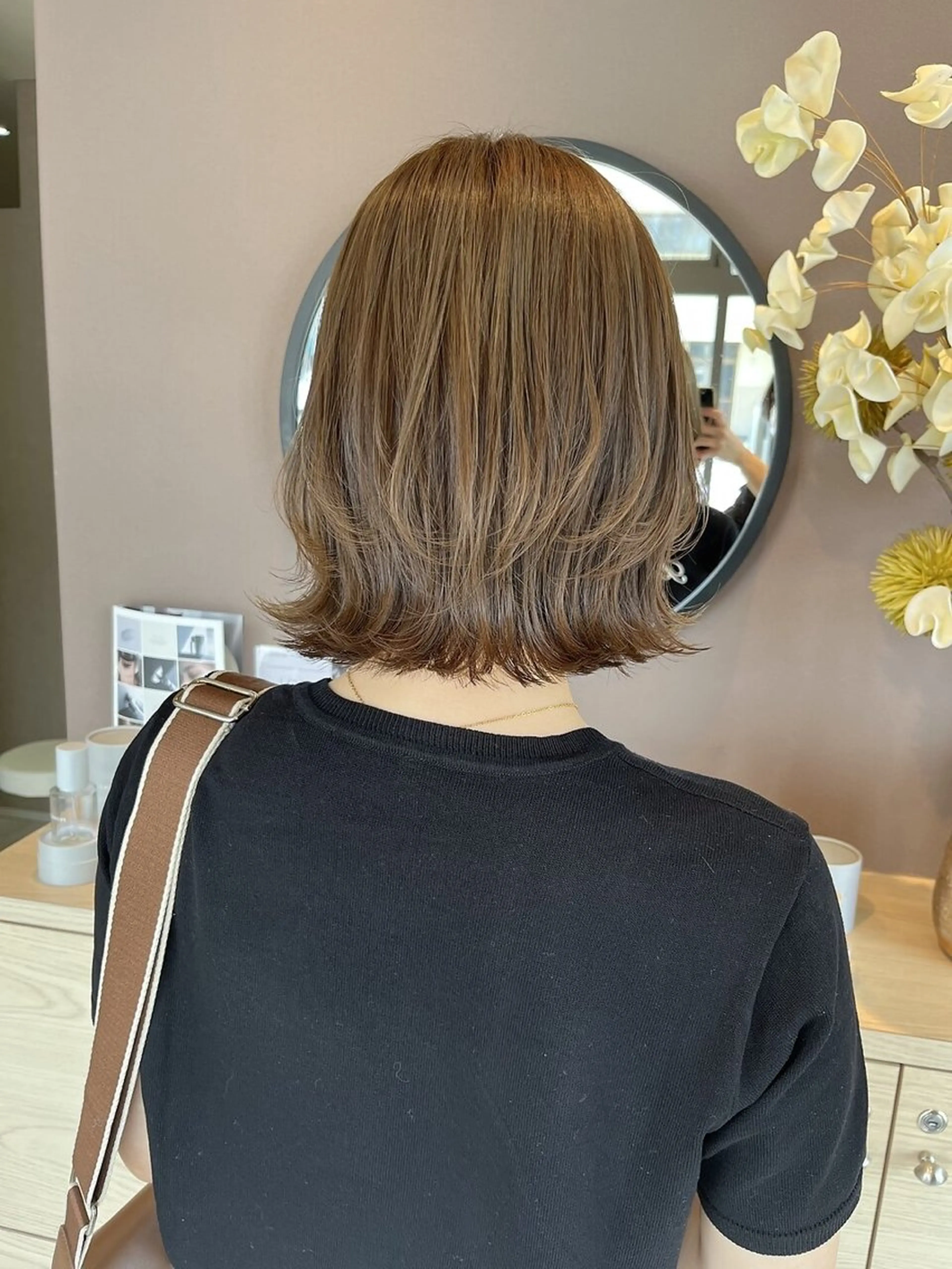 ミディアム ボブ くびれヘア レイヤーカット カット ヘアカラー トリートメント Lien.テラダ 各務原スタイリストのヘアスタイル