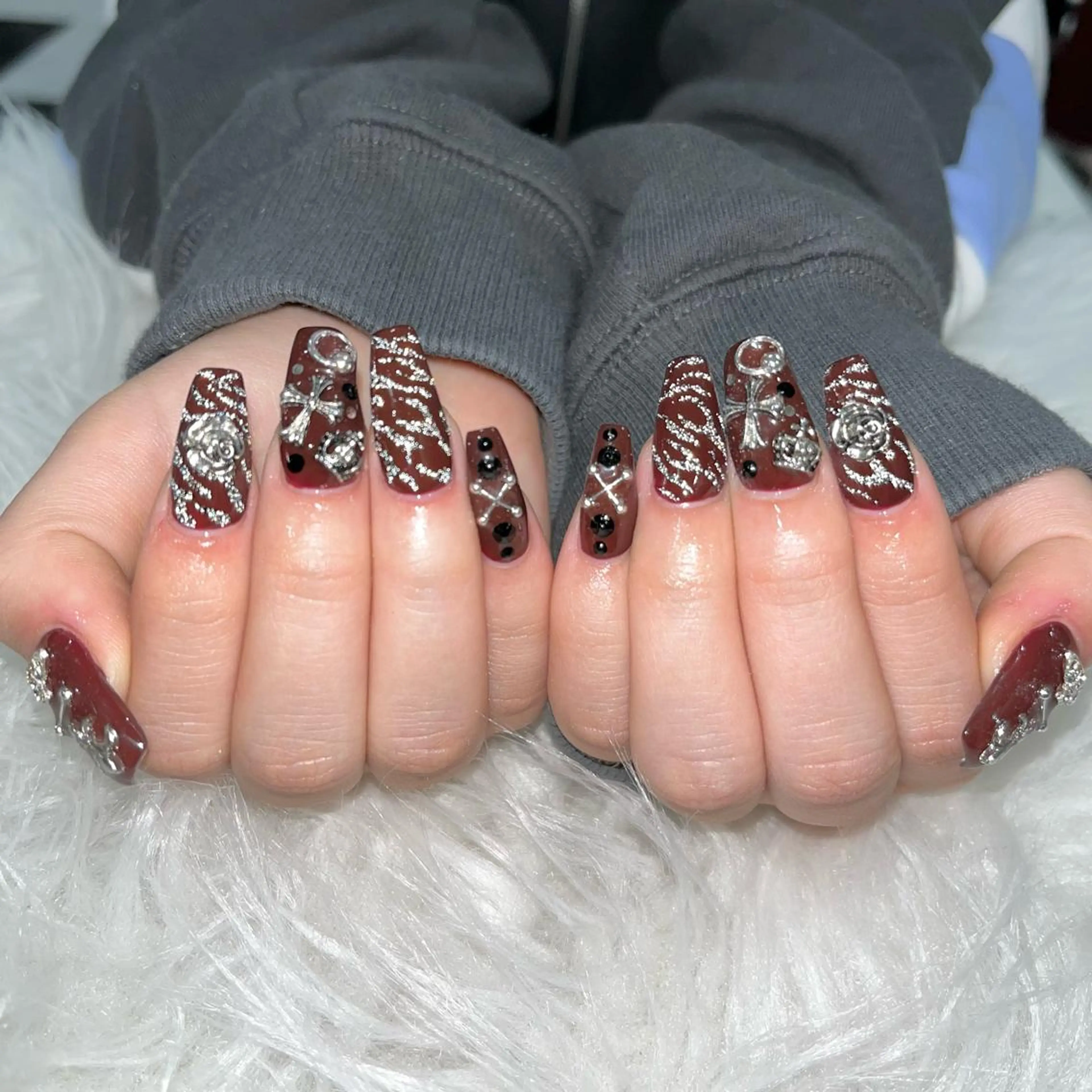 ネイル ハンドネイル Miki 本町駅｜💅‎🤍のネイルデザイン