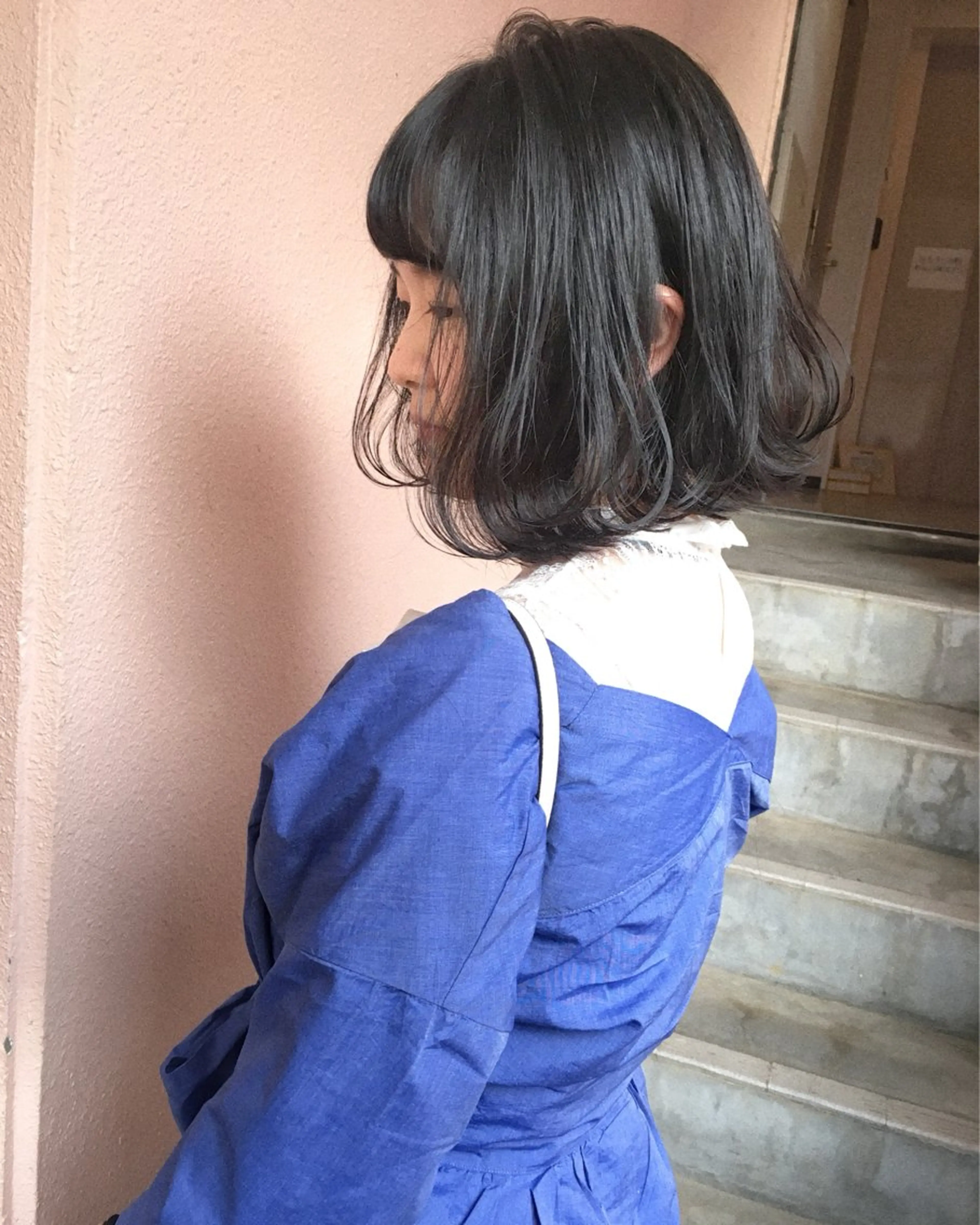 ミディアム カラー ダークグレー ダークグレージュ グレージュ ボブ レイヤーカット🪄 耳ツボ🎀Ayumiのヘアスタイル