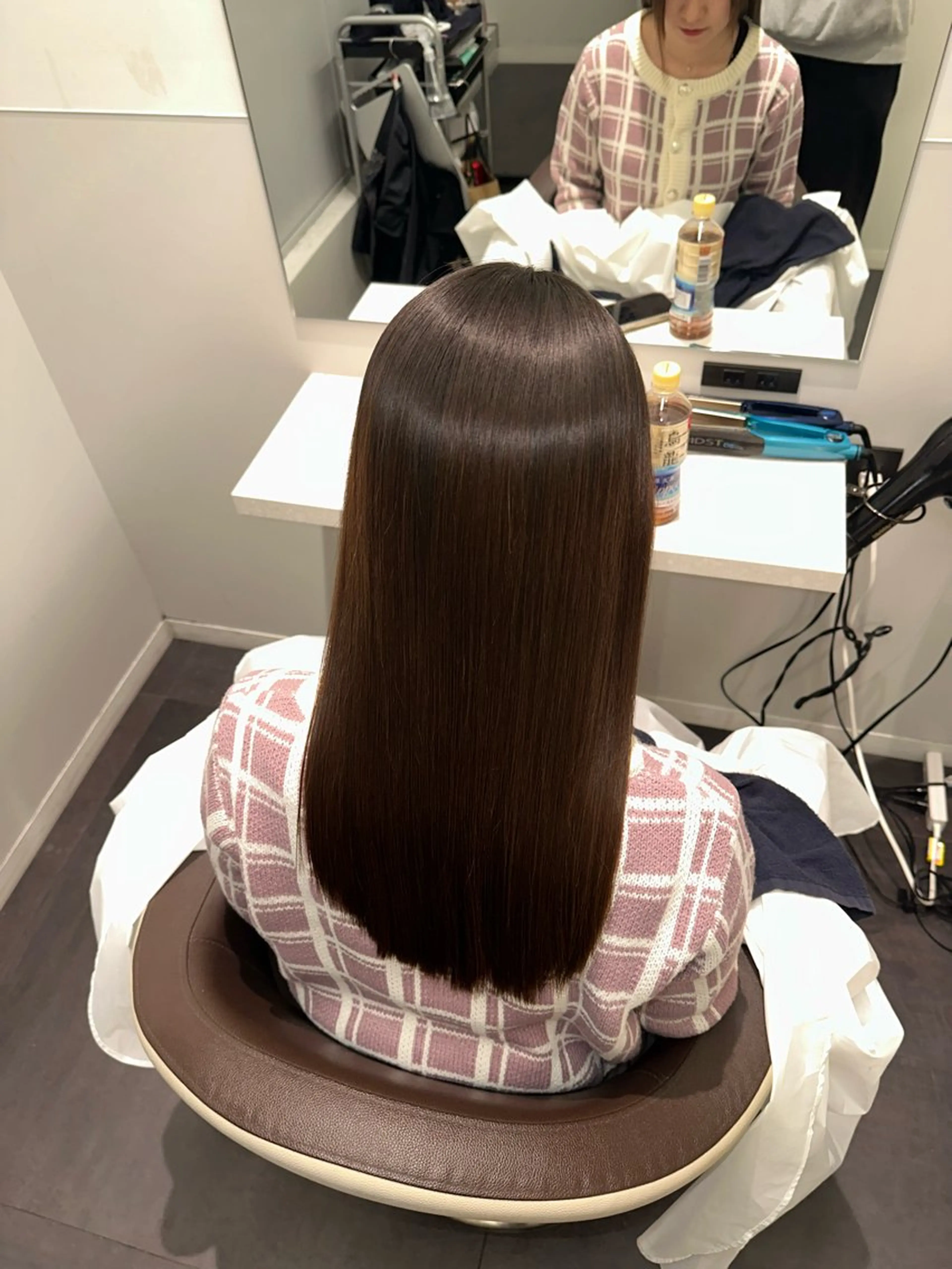 セミロング 美髪特化✨ 伊織✨縮毛矯正✨のヘアスタイル