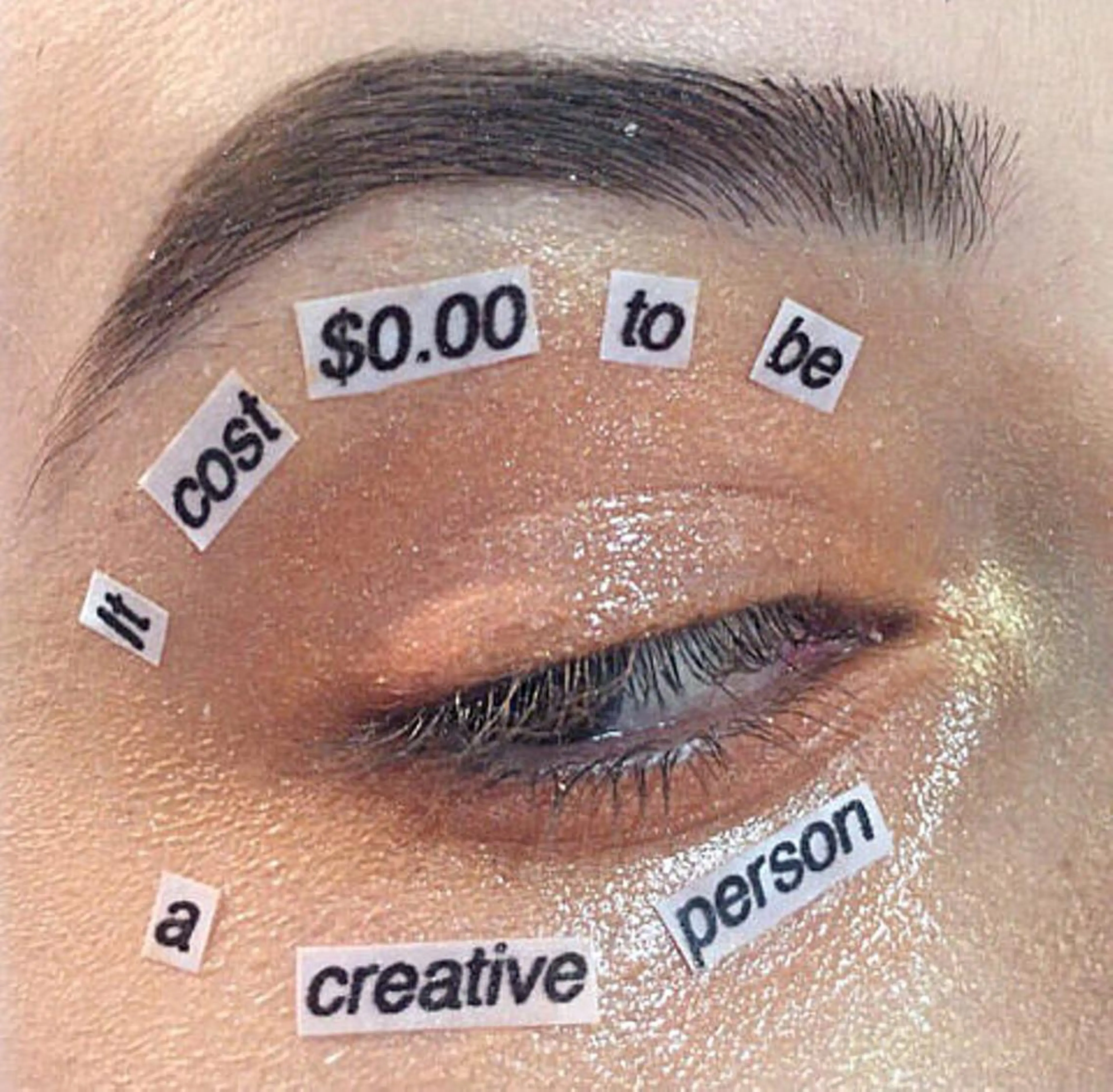 【✨アイブロウデザイン＋WAX込み✨】カウンセリングでイメージを決めて、黄金比を見て似合う形を決めていきましょう♪の写真