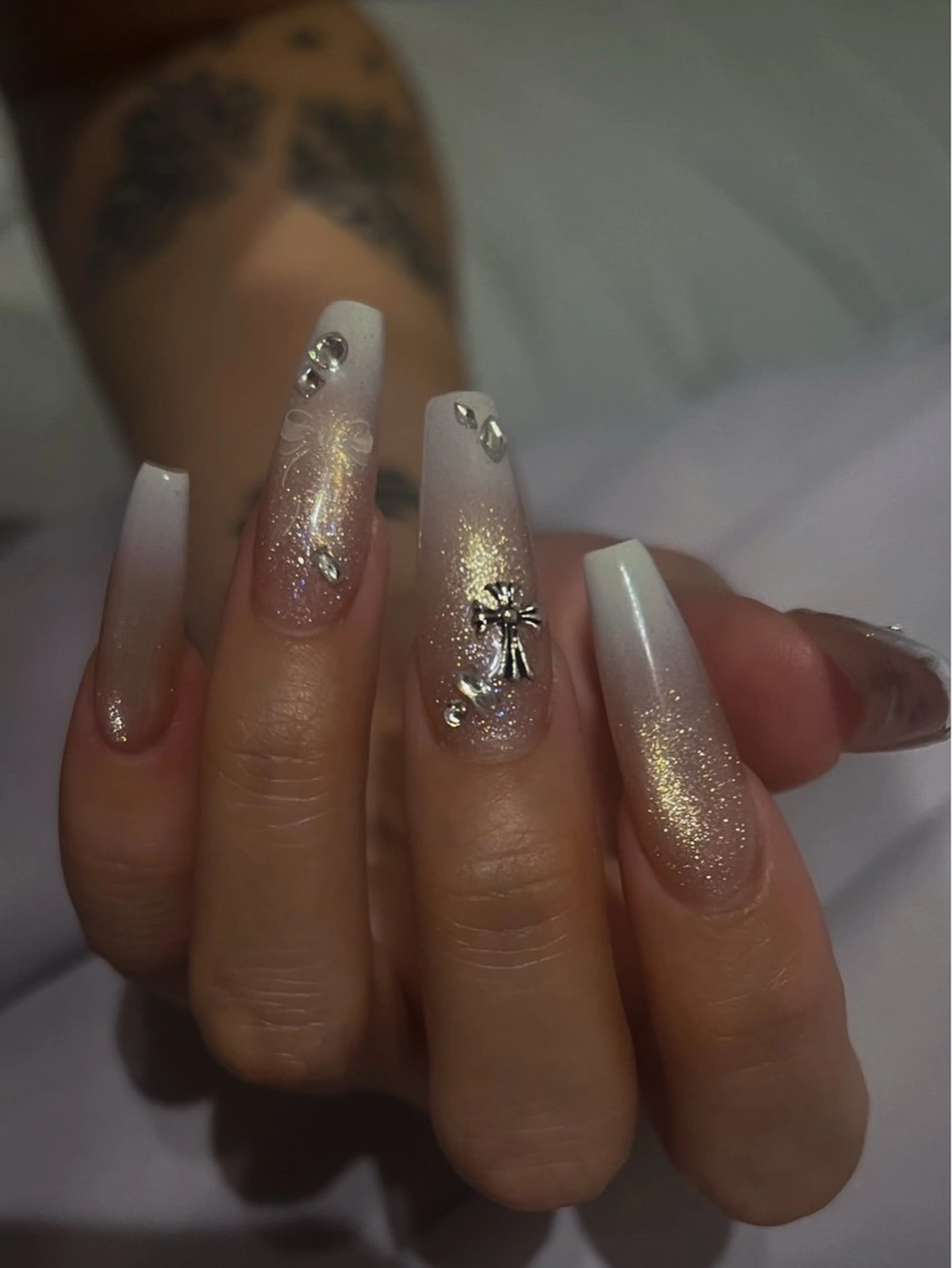 ネイル ハンドネイル ハンドケア GO TODAY SHAiRE SALON所属・aya アヤのネイルデザイン