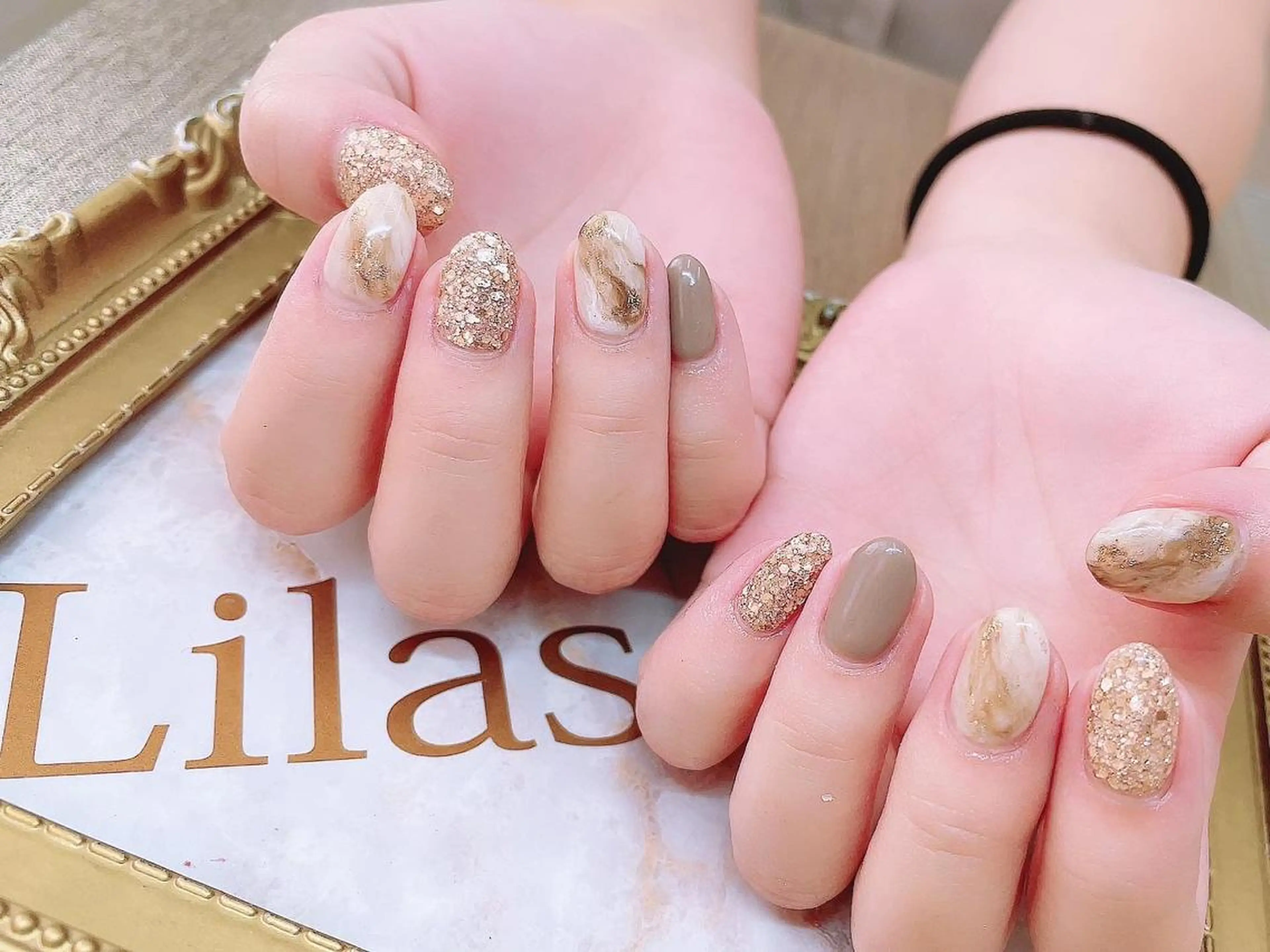ネイル ジェルネイル ハードジェル ラメ(グリッター) ロングネイル 大理石ネイル(マーブル) Lilas Nailのネイルデザイン