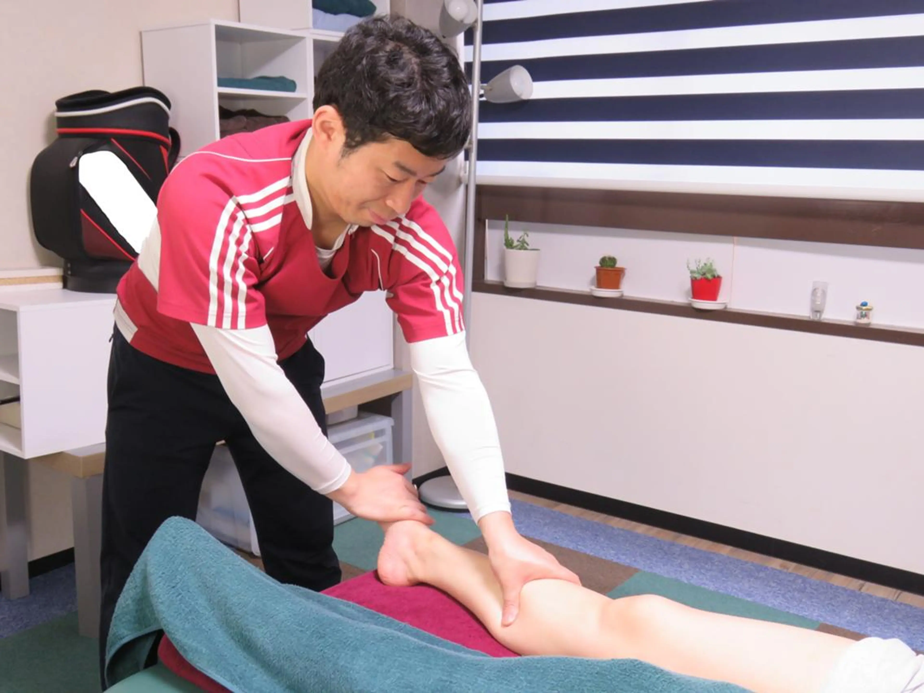 【初回500円引き🎶】選べるフットorレッグ　*⃣脚の疲れやむくみが気になる方👣　【施術時間50分程度】の写真