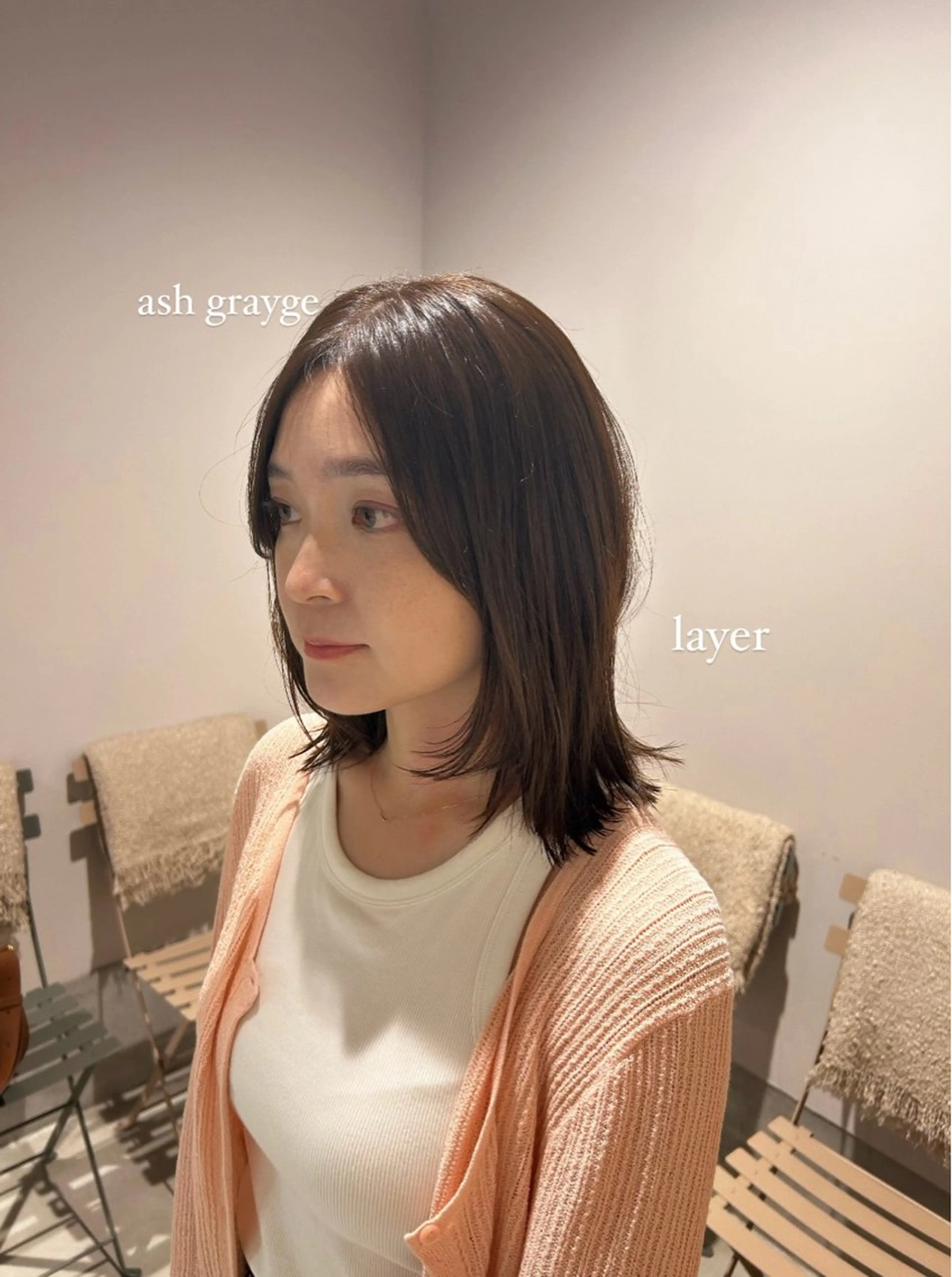 ミディアム カラー アッシュ 透明感カラー くびれヘア 韓国風ヘア レイヤーカット 透明感ケアカラー/ レイヤー/ryokaのヘアスタイル