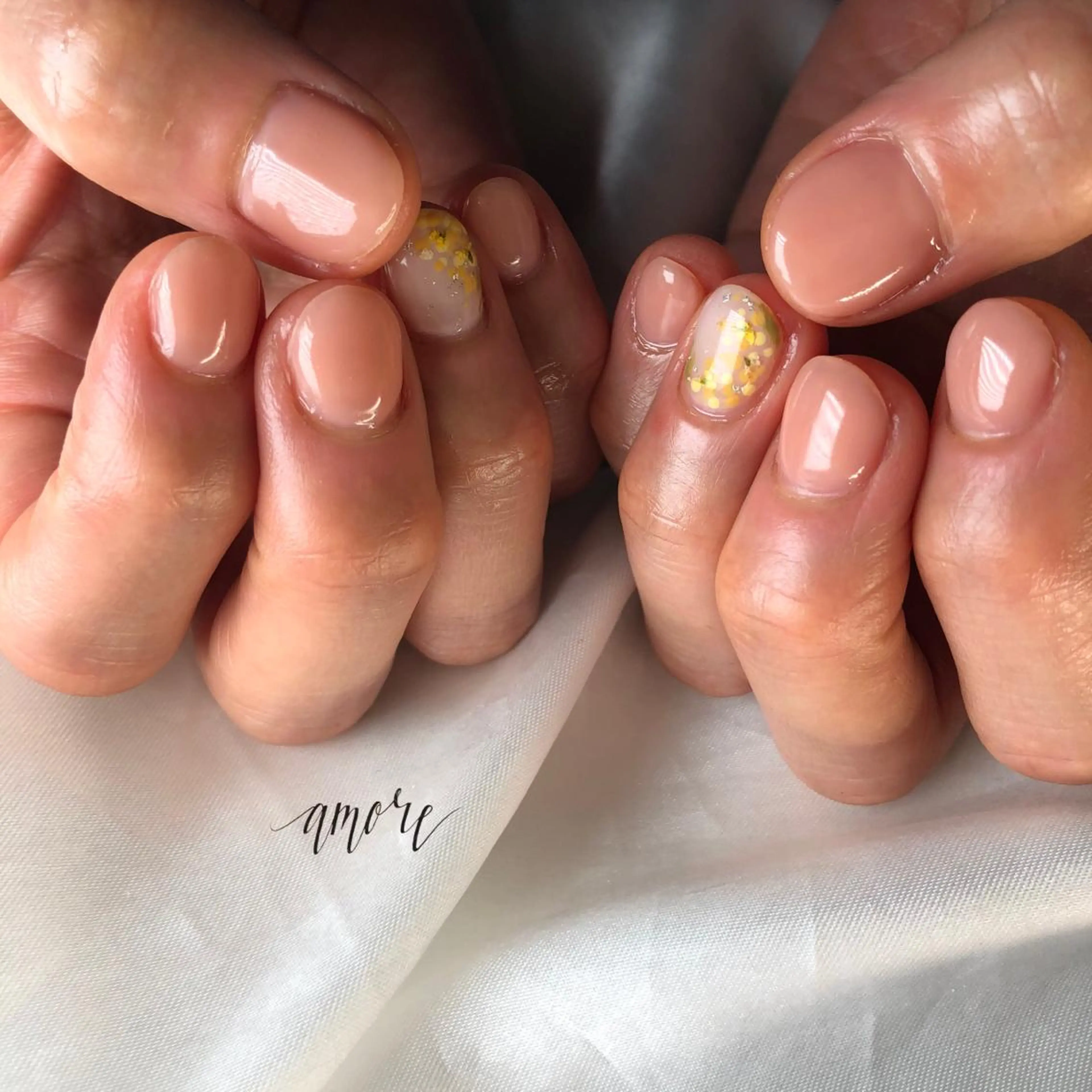 ネイル ジェルネイル 氷ネイル・うるうるネイル マグネットネイル ミラーネイル ニュアンスネイル You kyehwaのネイルデザイン