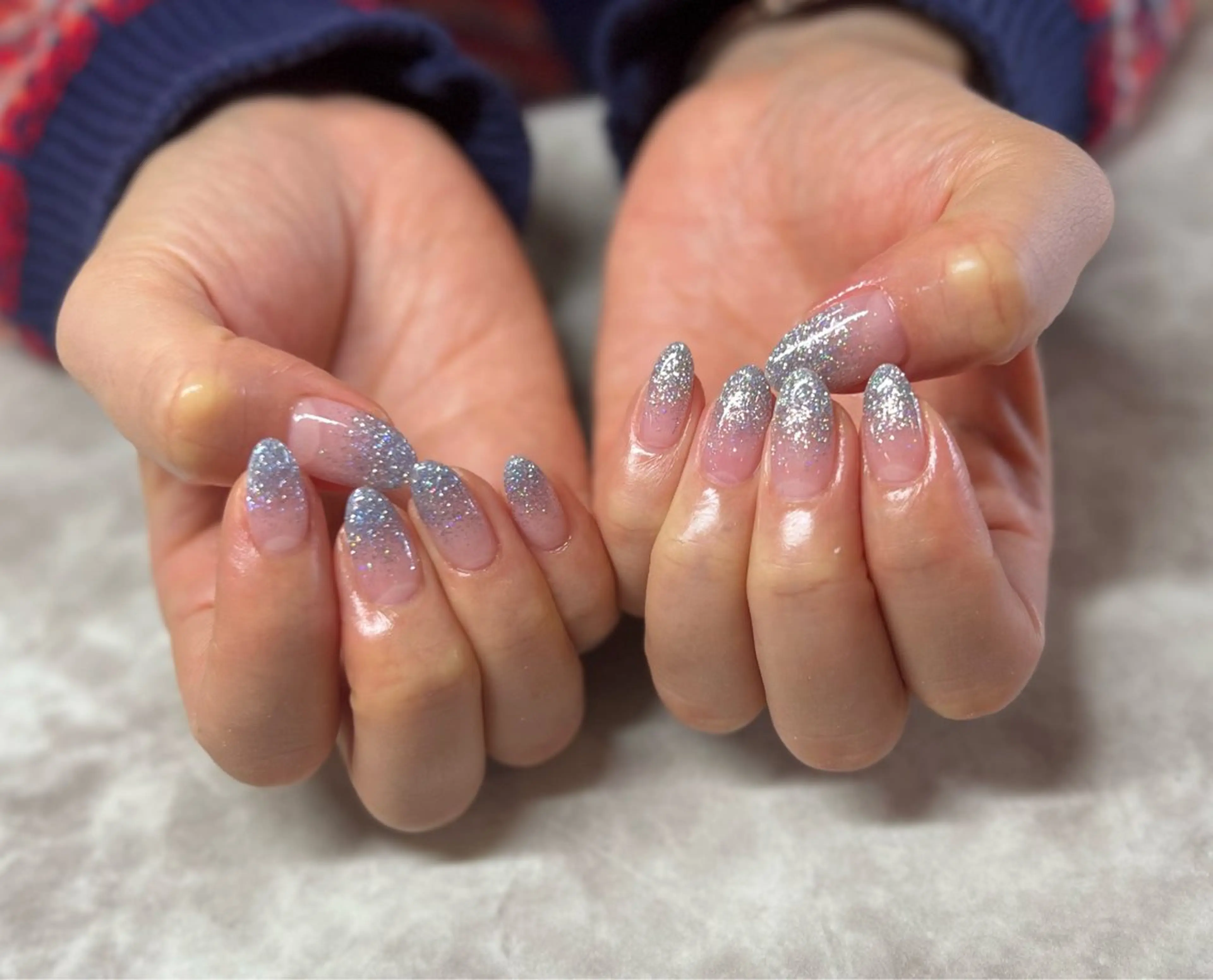 ネイル フラッシュネイル グラデーション ラメ(グリッター) シンプルネイル いちじゅう あおいのネイルデザイン