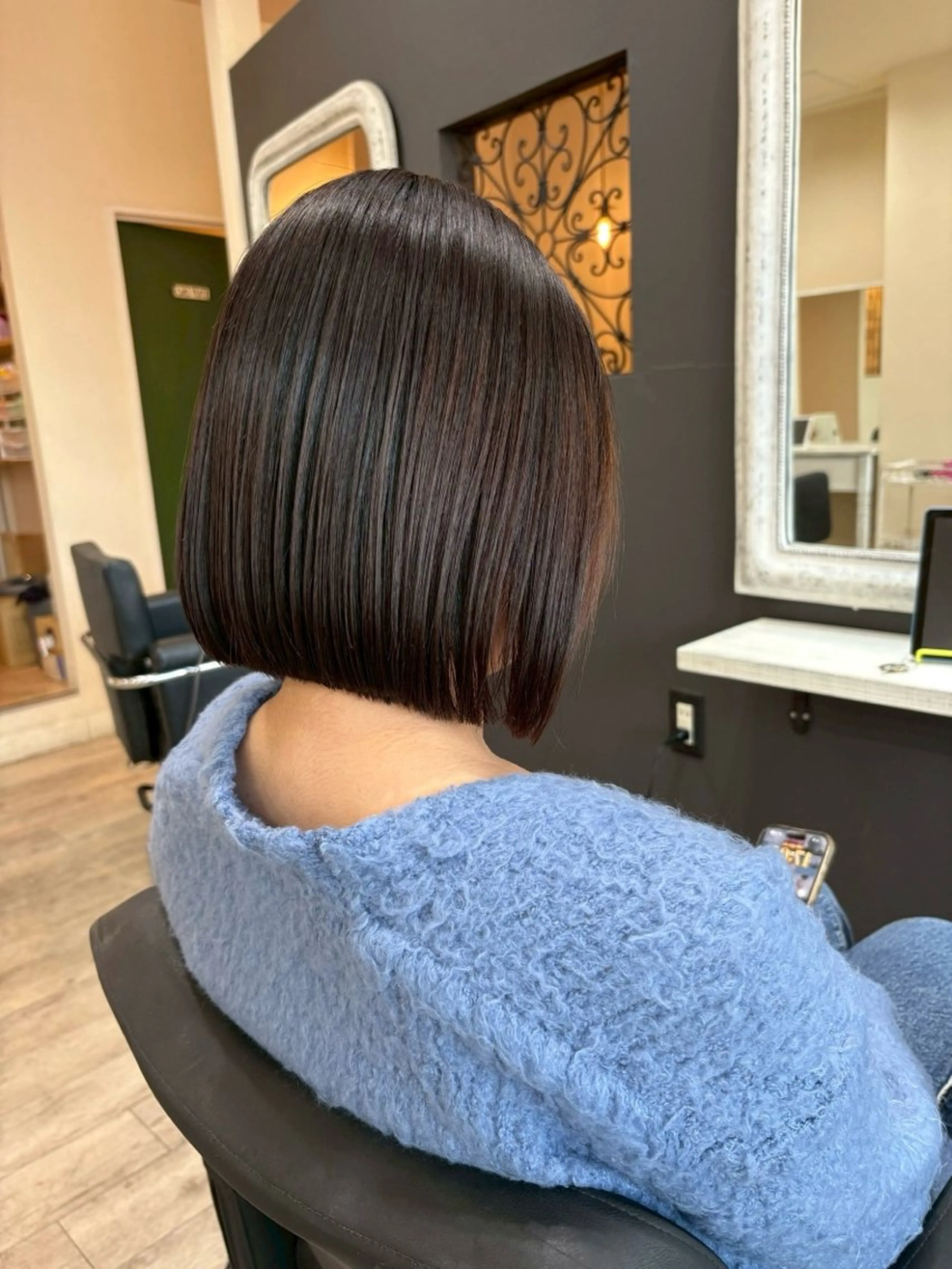 ショート カラー YURA hairのヘアスタイル