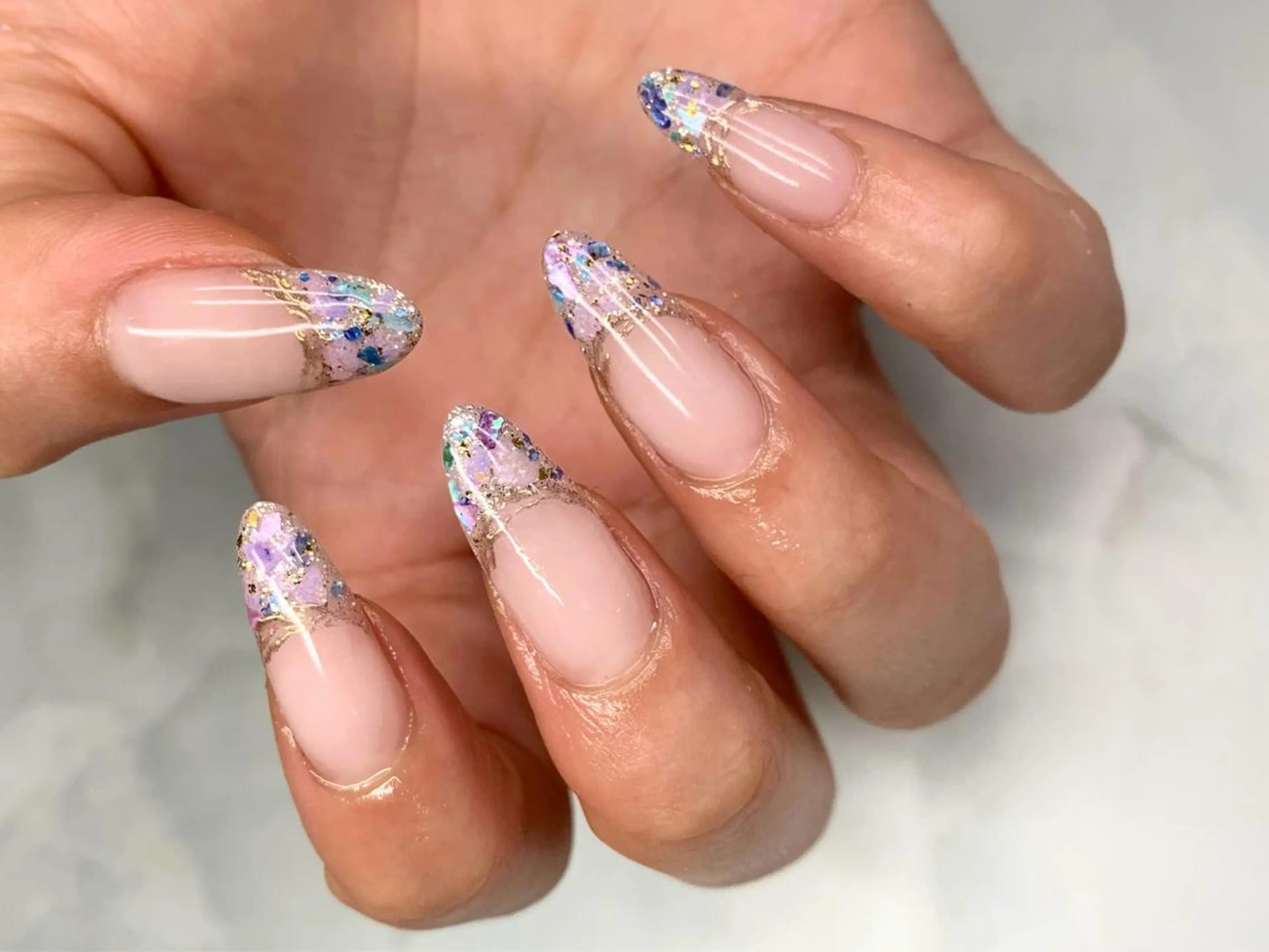 ロング ネイル フレンチネイル Roi〈ロワ〉 Yume🎀のネイルデザイン