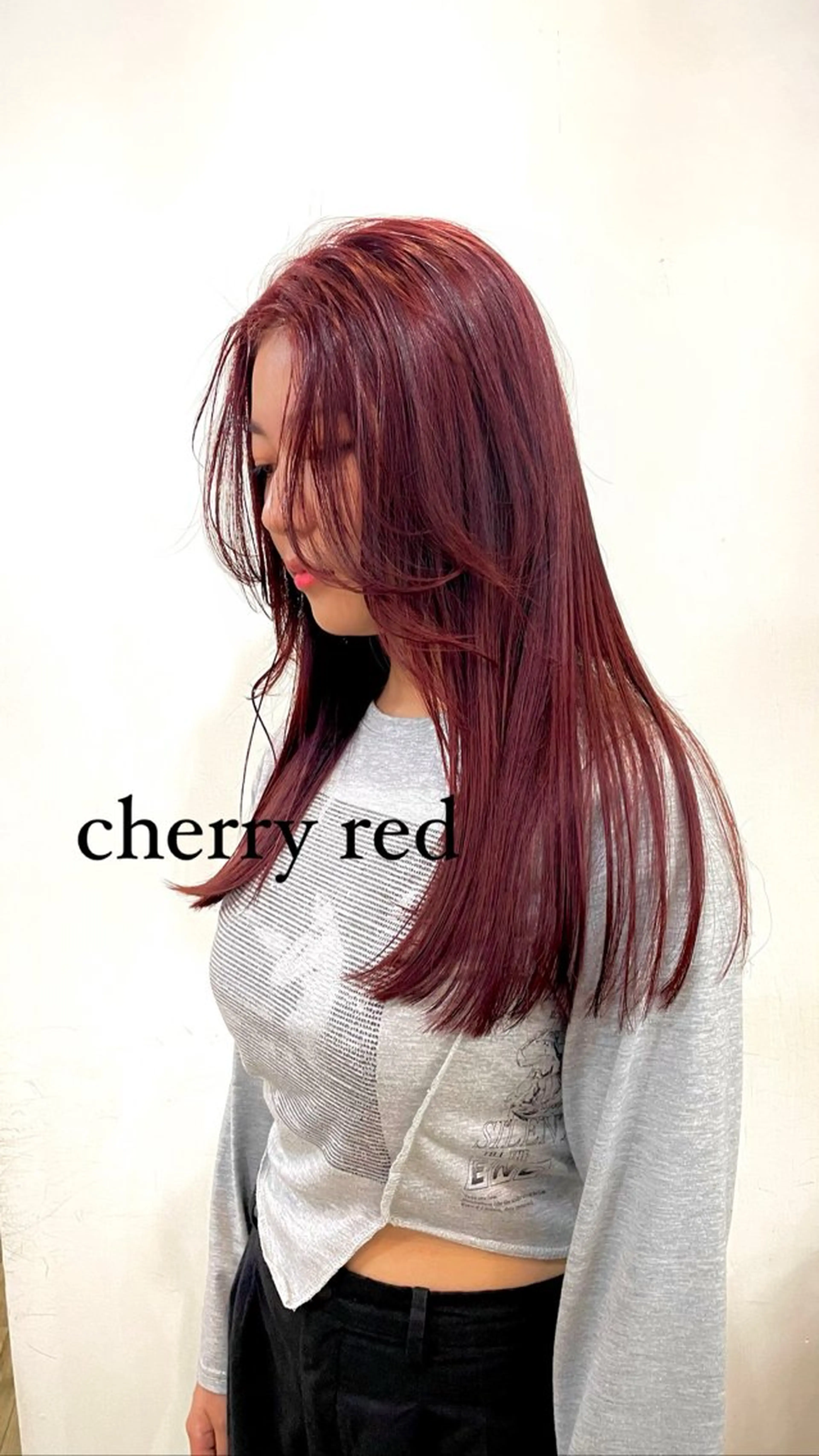 ミディアム カラー ヘアアレンジ レッドカラー 顔まわりレイヤー レイヤーカット 💐ナチュラルヘア Kroda💐のヘアスタイル