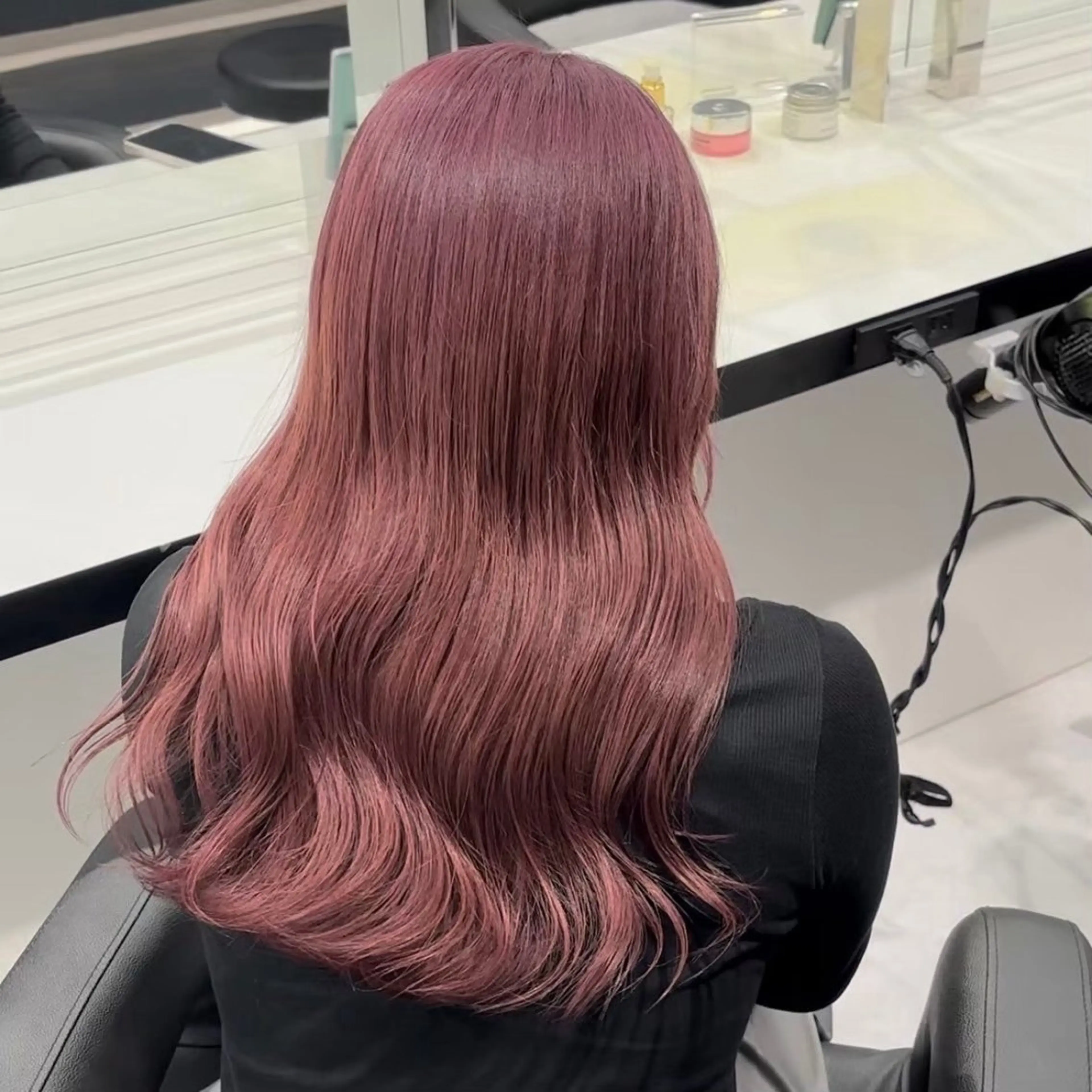 ロング カラー ヘアカラー トリートメント 💎トレンドカラー 💎桃羽のヘアスタイル
