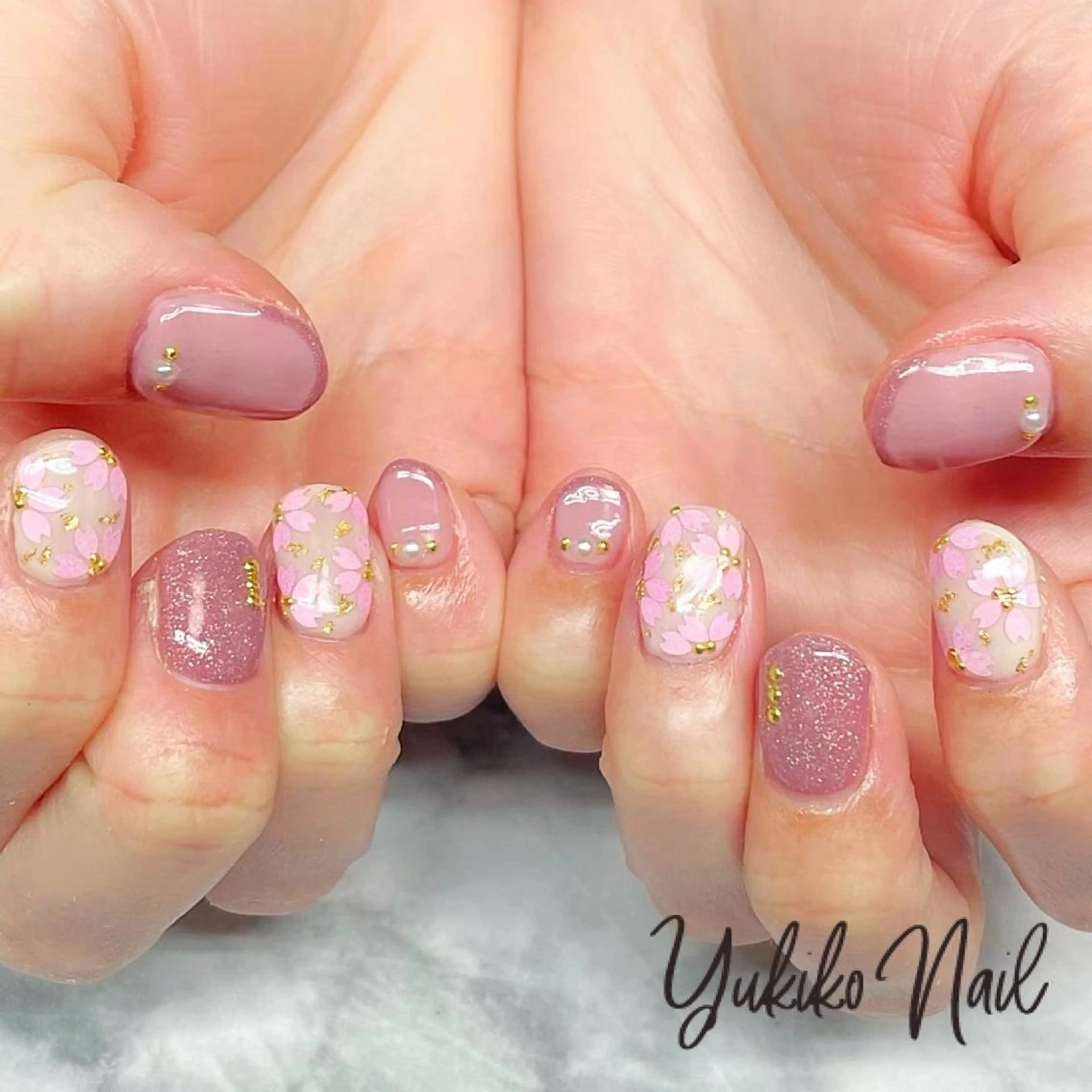 ネイル フラワーネイル ホログラムネイル ハンドネイル ユキコ ネイルのネイルデザイン