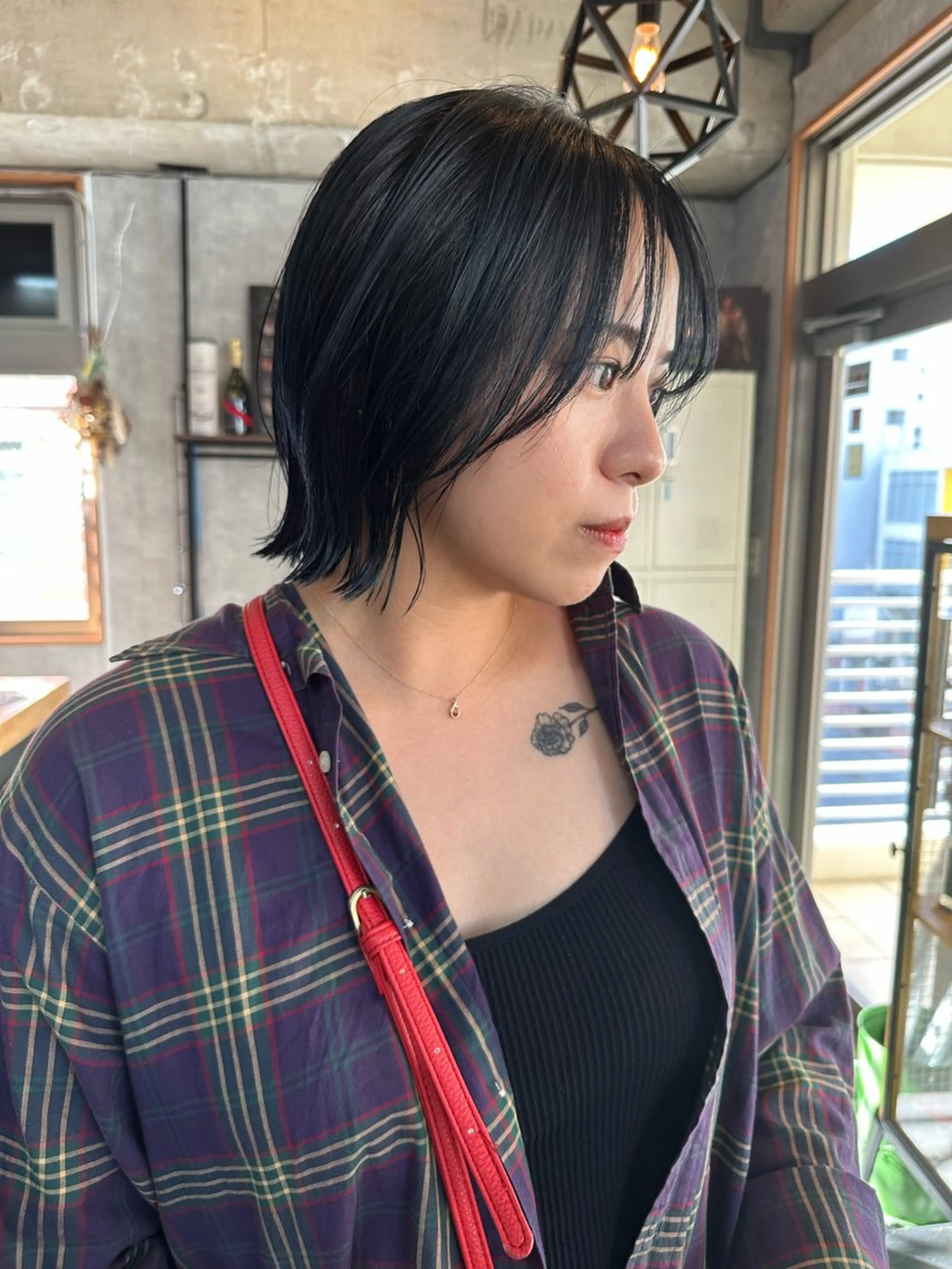 ショート 切りっぱなしボブ ショートボブ ハンサムショート 丸みショート ボブ モテ髪/ボブ/ショー ト/アダチフウトのヘアスタイル