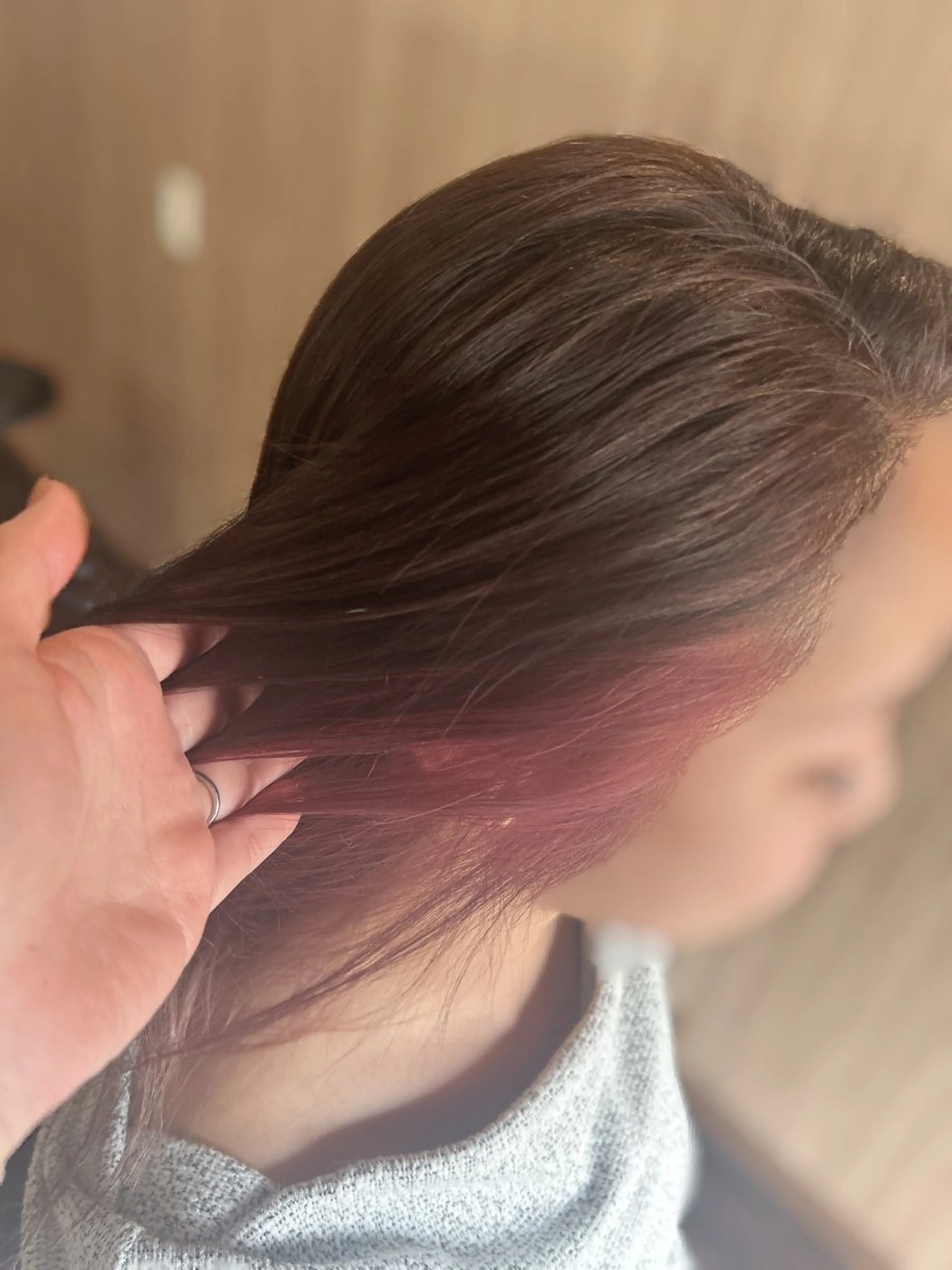 セミロング カラー イヤリングカラー 💎ヘアーサロン NIKA💎YURIのヘアスタイル