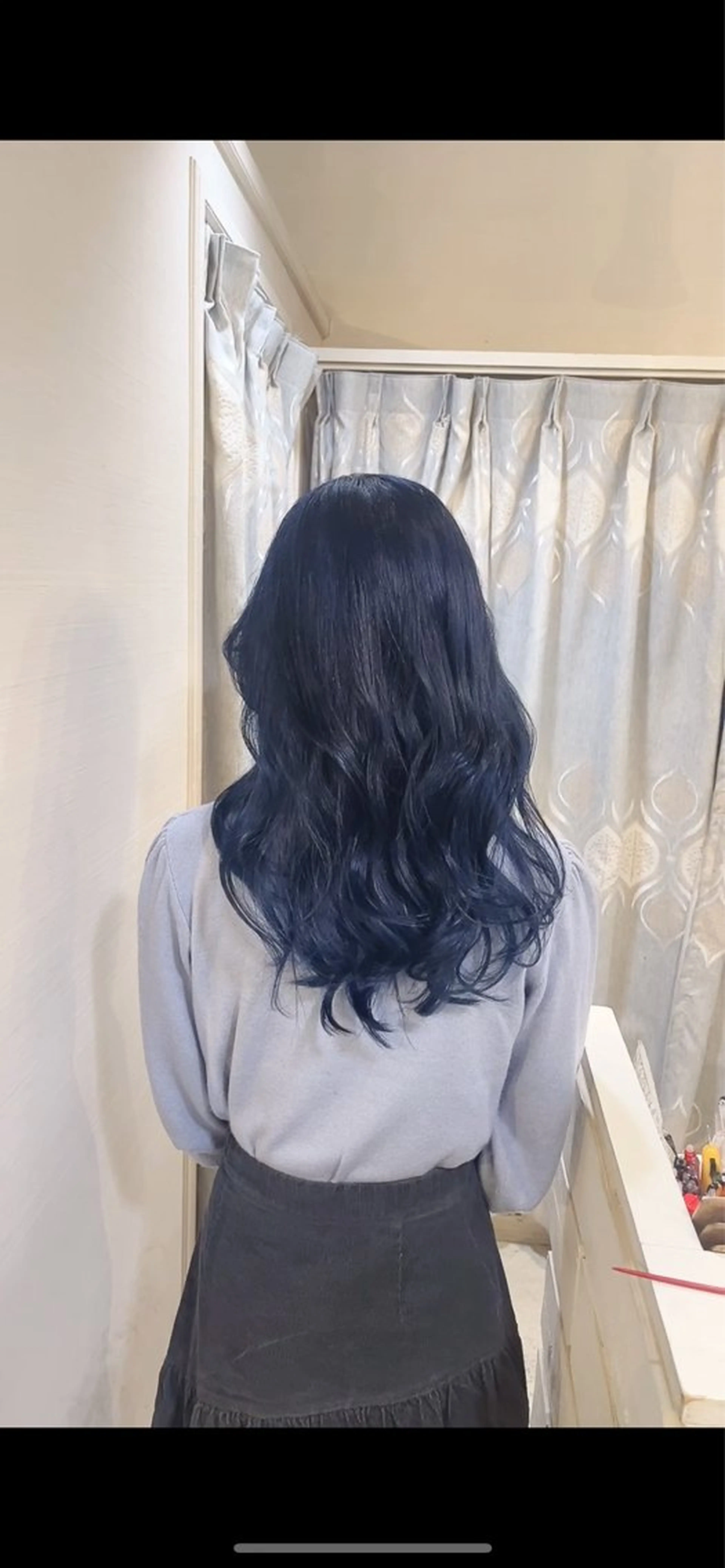 ロング カラー ブリーチ ブルーカラー ネイビーカラー ヘアカラー カラー職人 なかもと たつひろのヘアスタイル