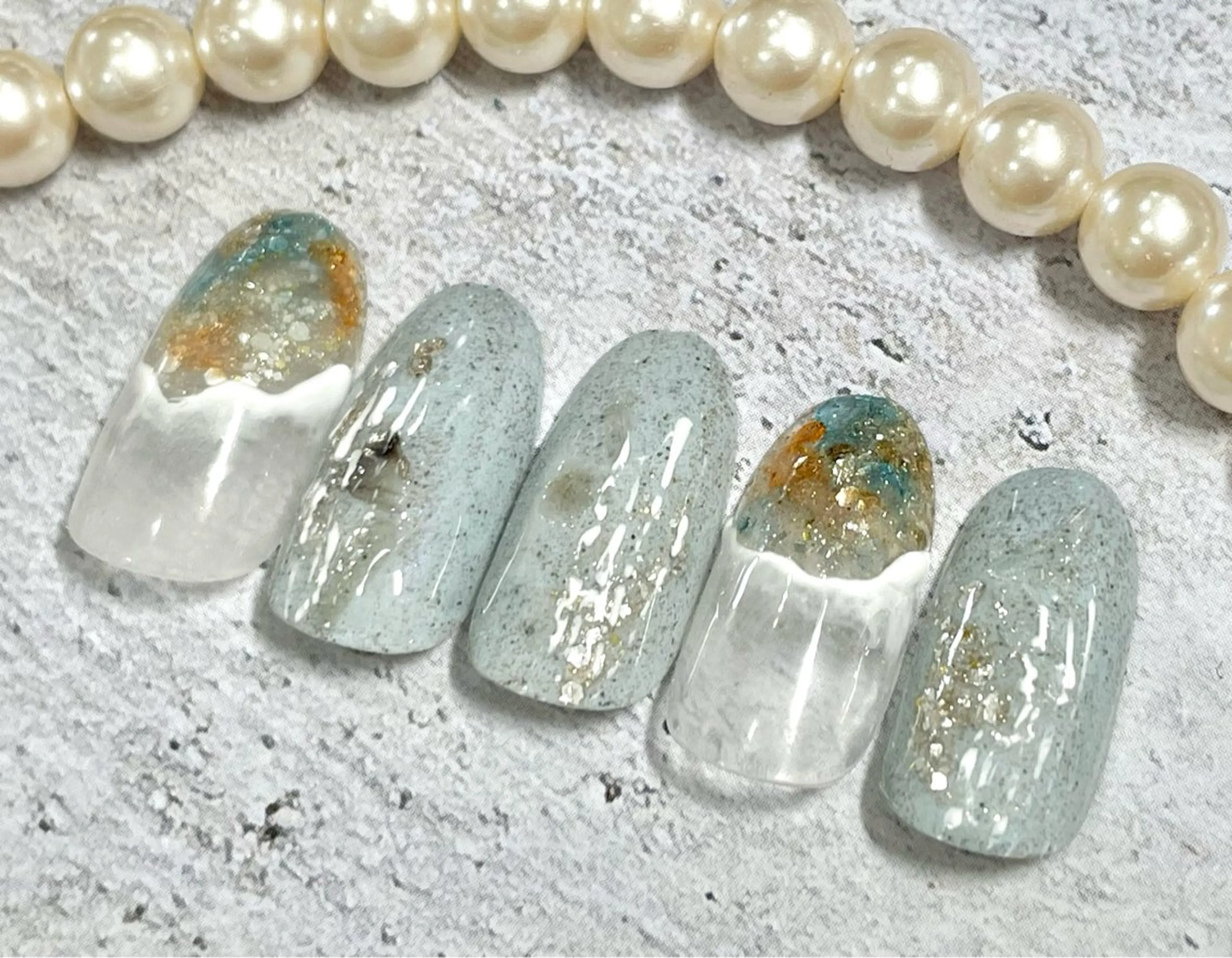 ミディアム BURGUNDY 🌹eriのネイルデザイン