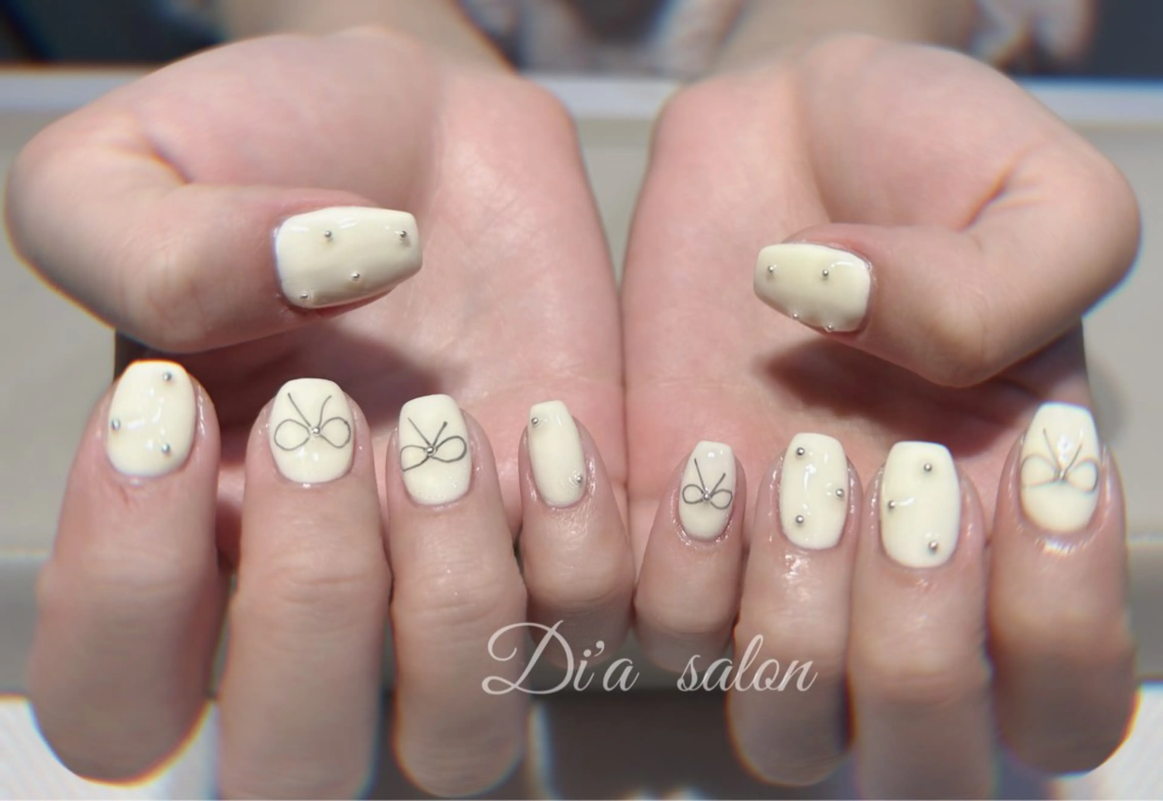 ネイル ハンドネイル di'a salonのネイルデザイン