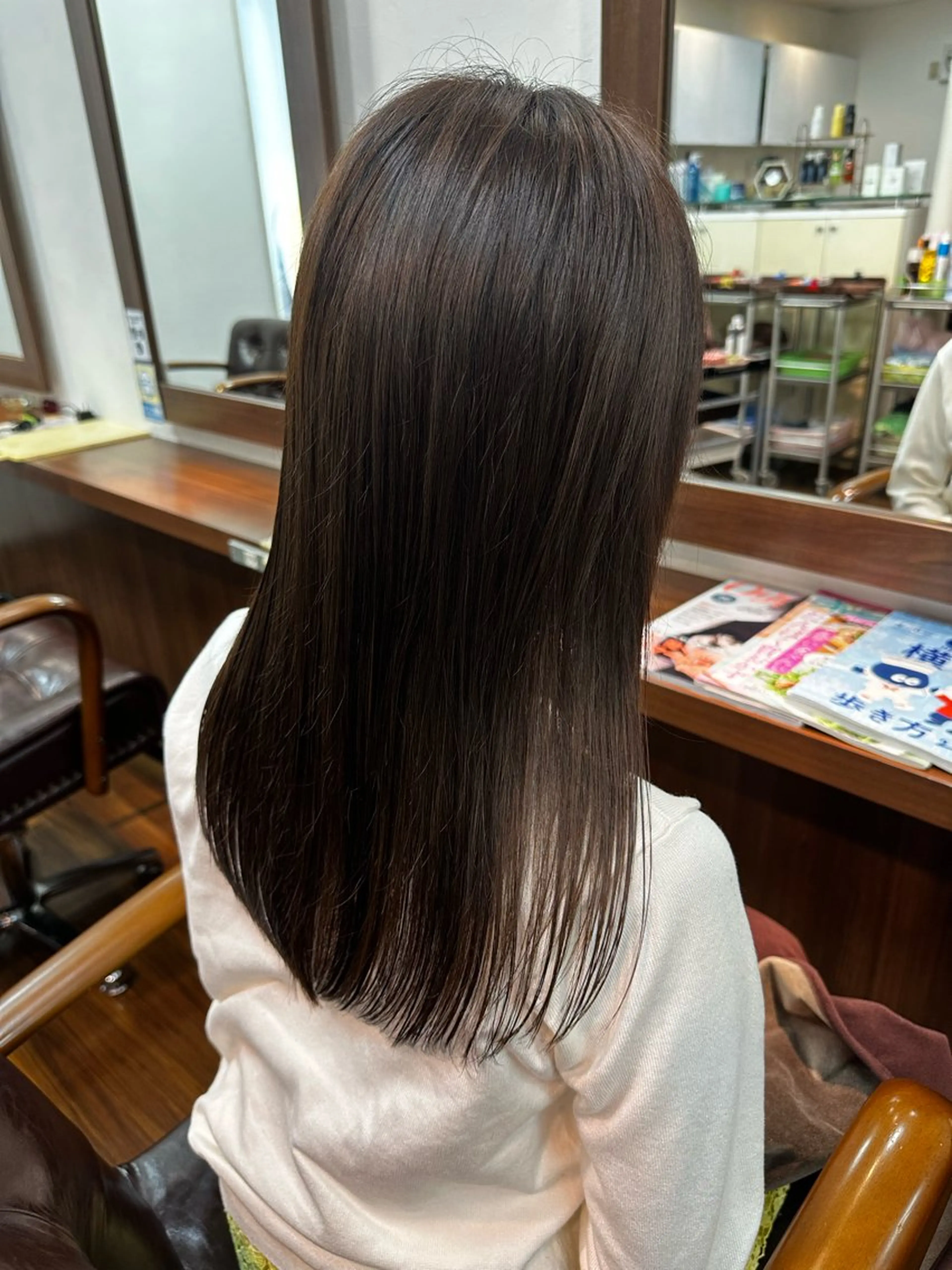 ロング 奥田 七都海のヘアスタイル