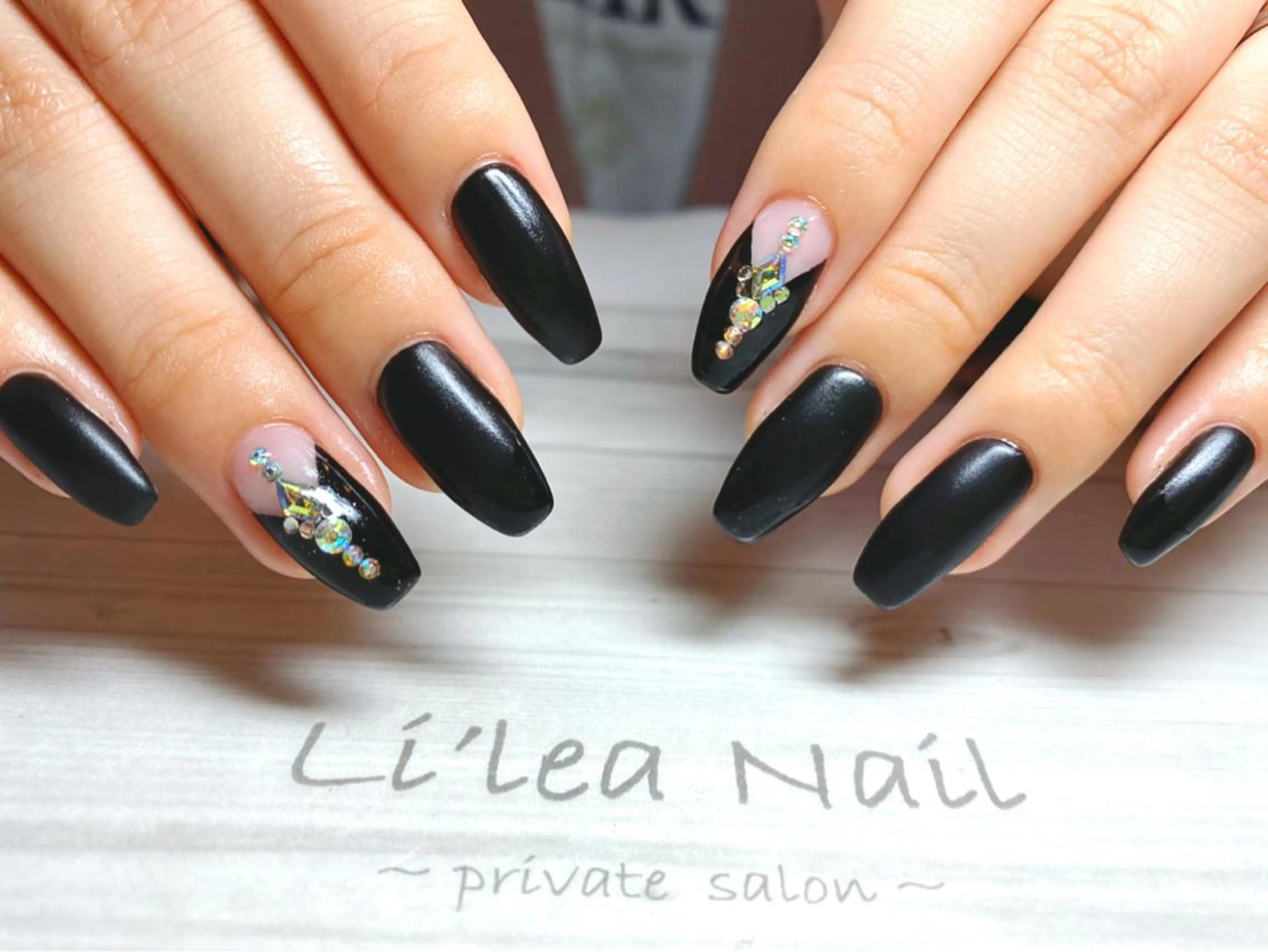 ネイル Li'leaNail AINAのネイルデザイン
