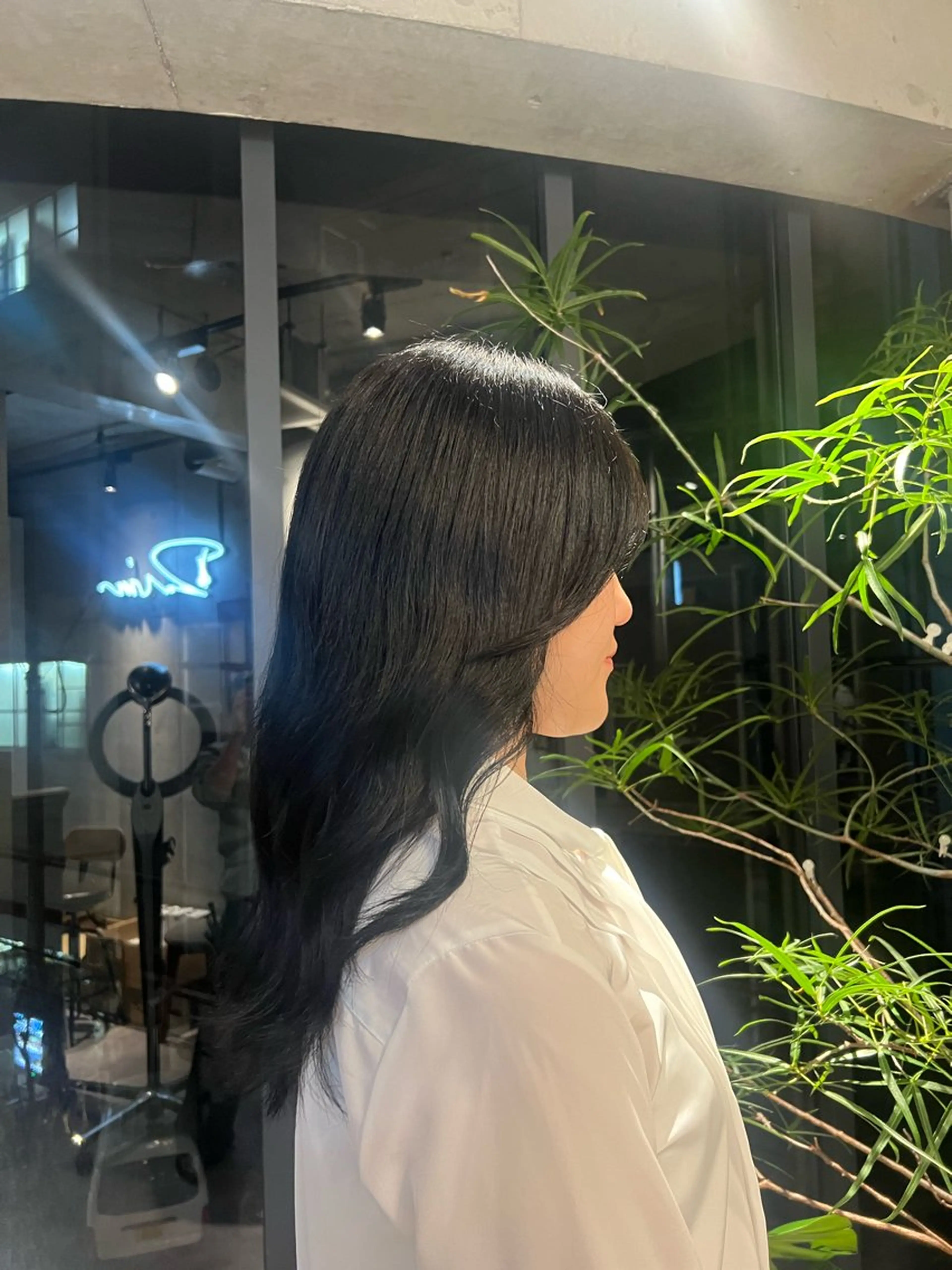 ロング カラー ブルーカラー yuri/中目黒 /レイヤー/ボブのヘアスタイル