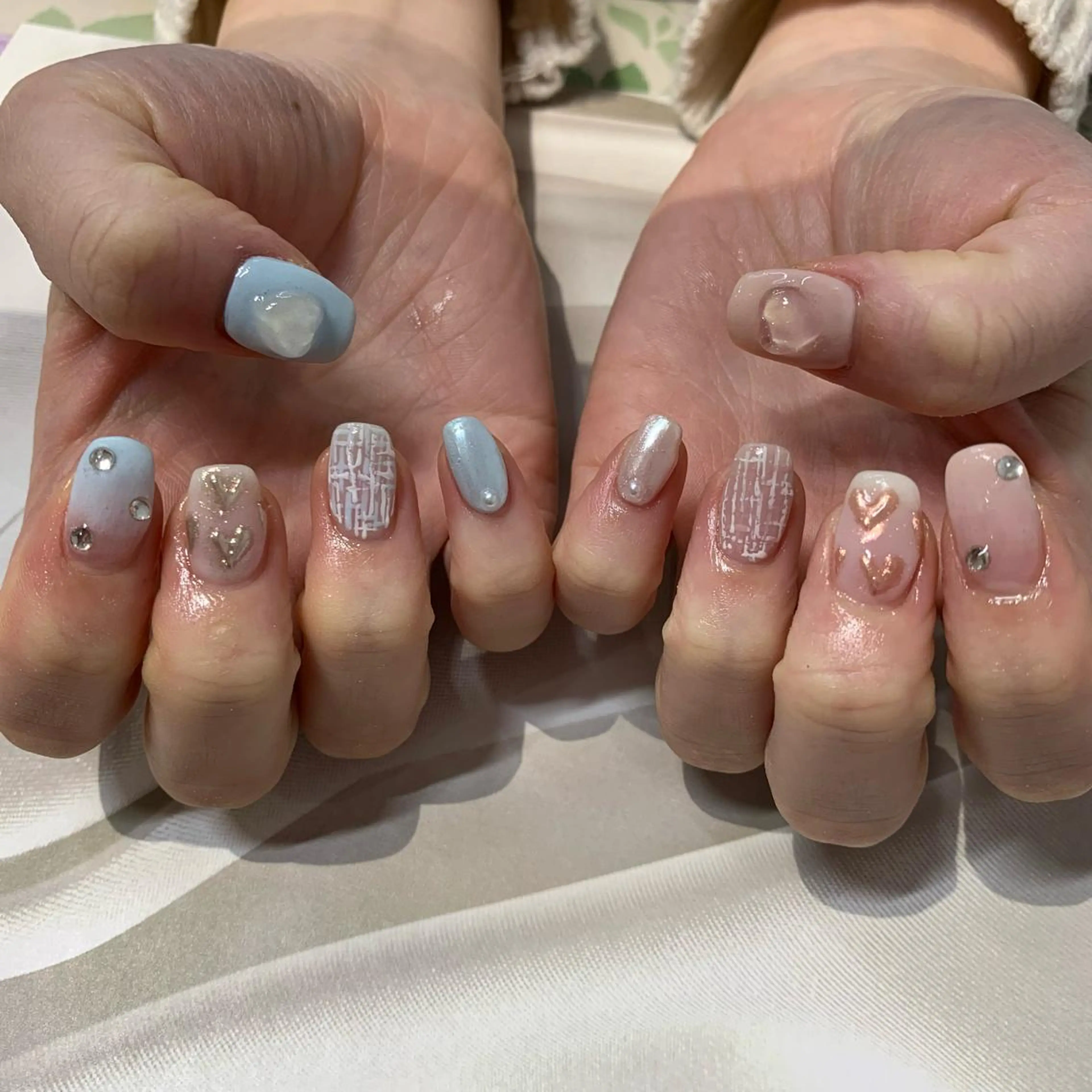 ネイル ハート マキノ ユイのネイルデザイン