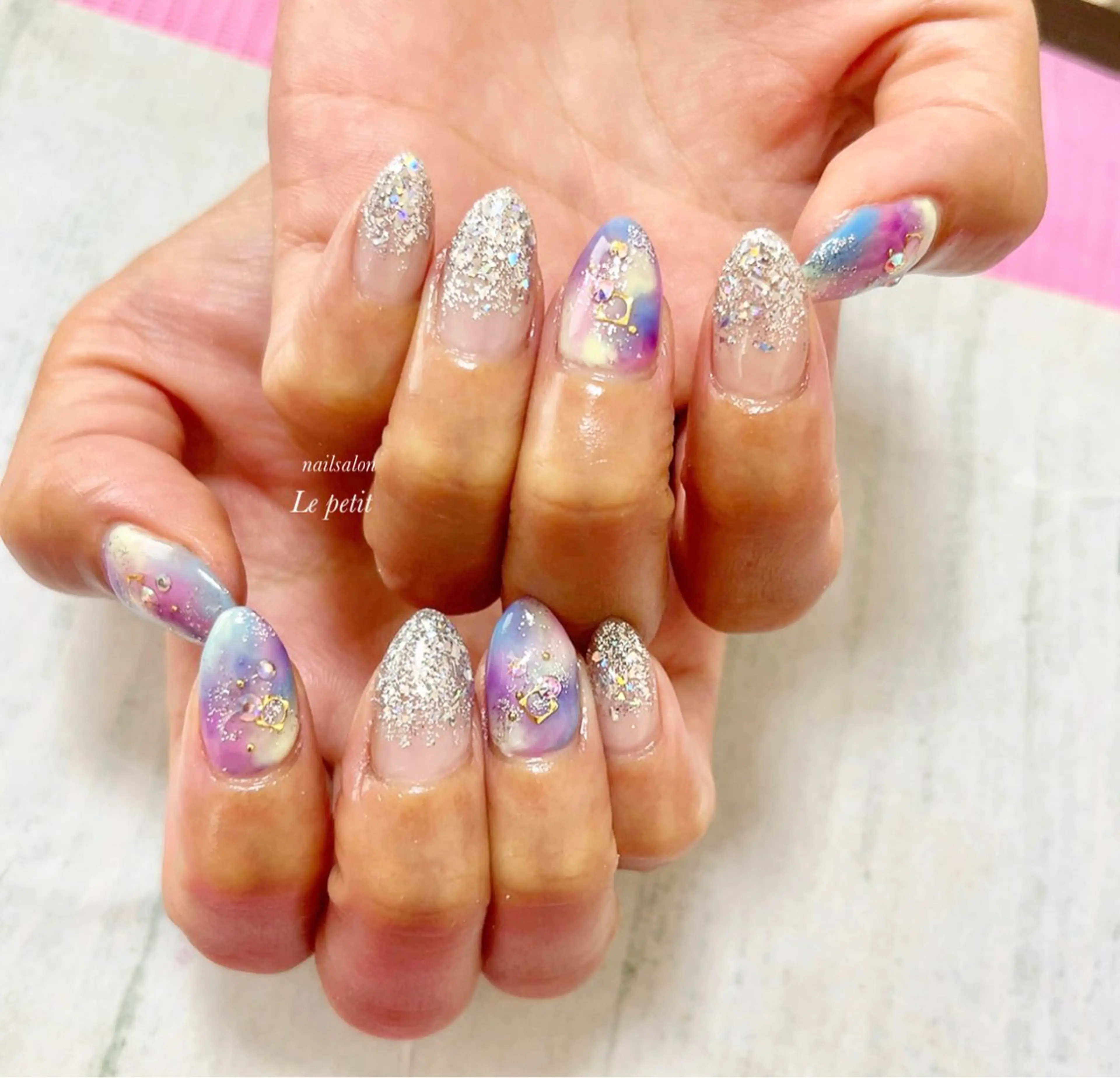 ネイル 石野 広佳のネイルデザイン