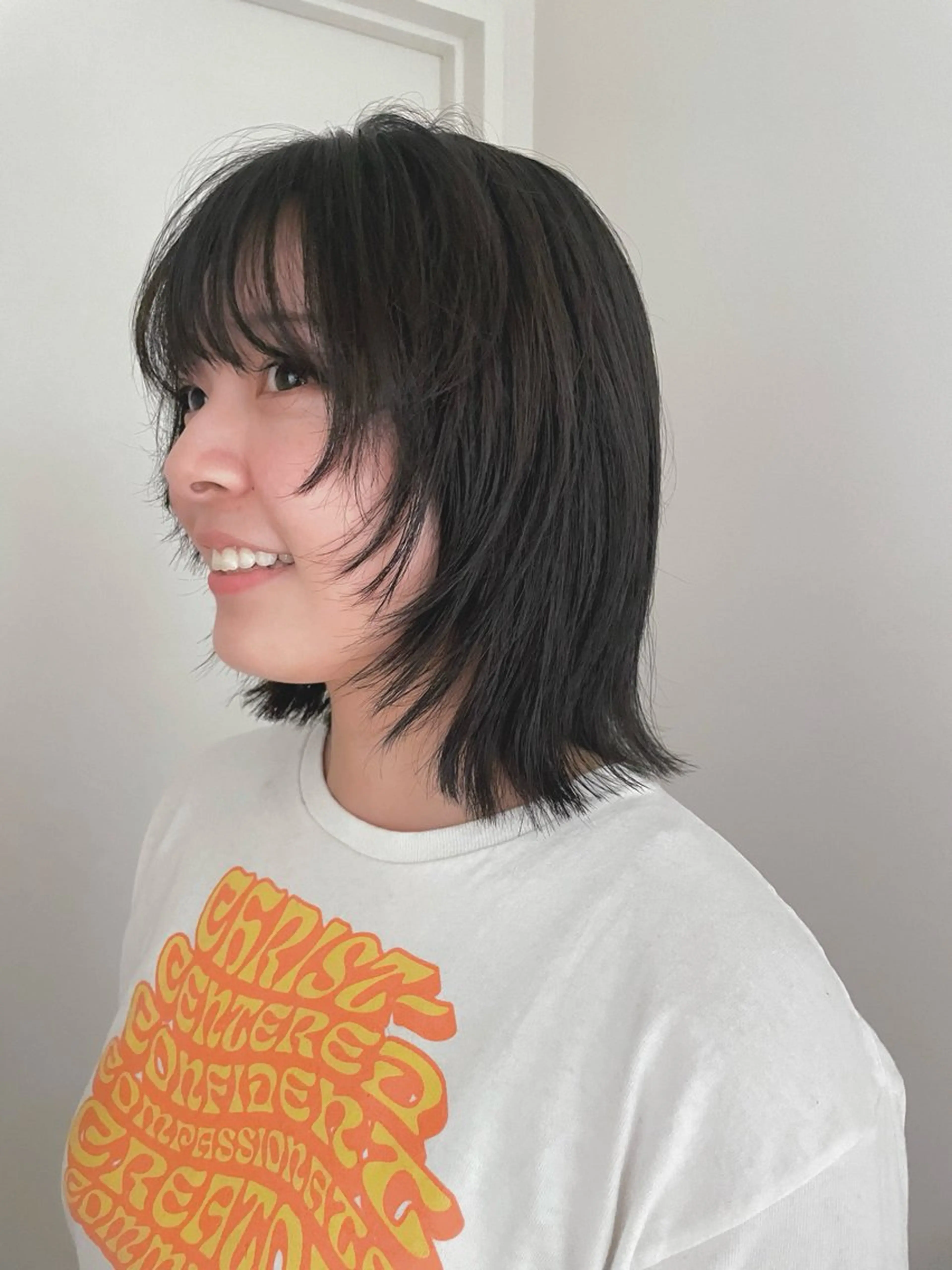ミディアム レイヤーカット haku 芽実のヘアスタイル
