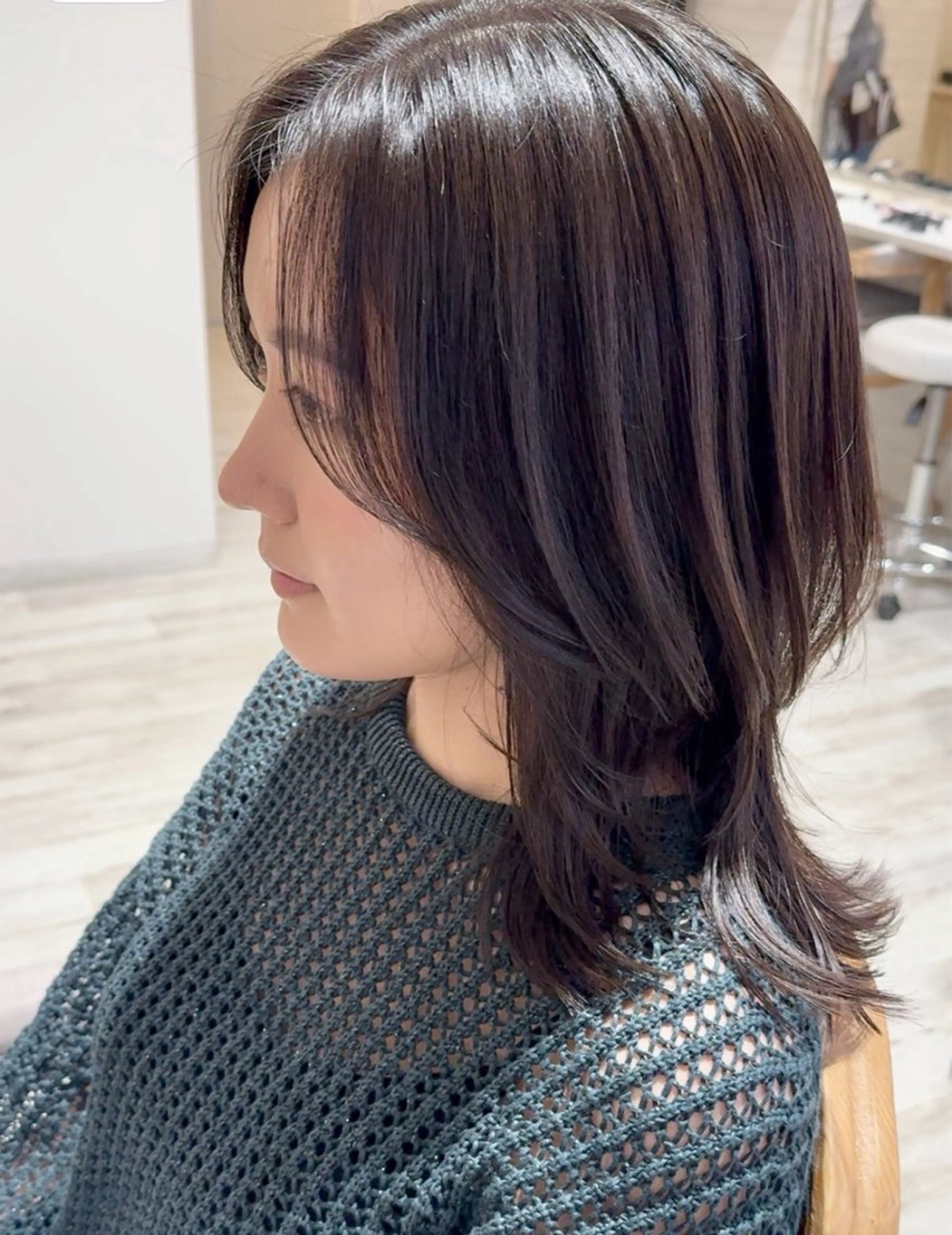 ミディアム アビリタ 警固のヘアスタイル