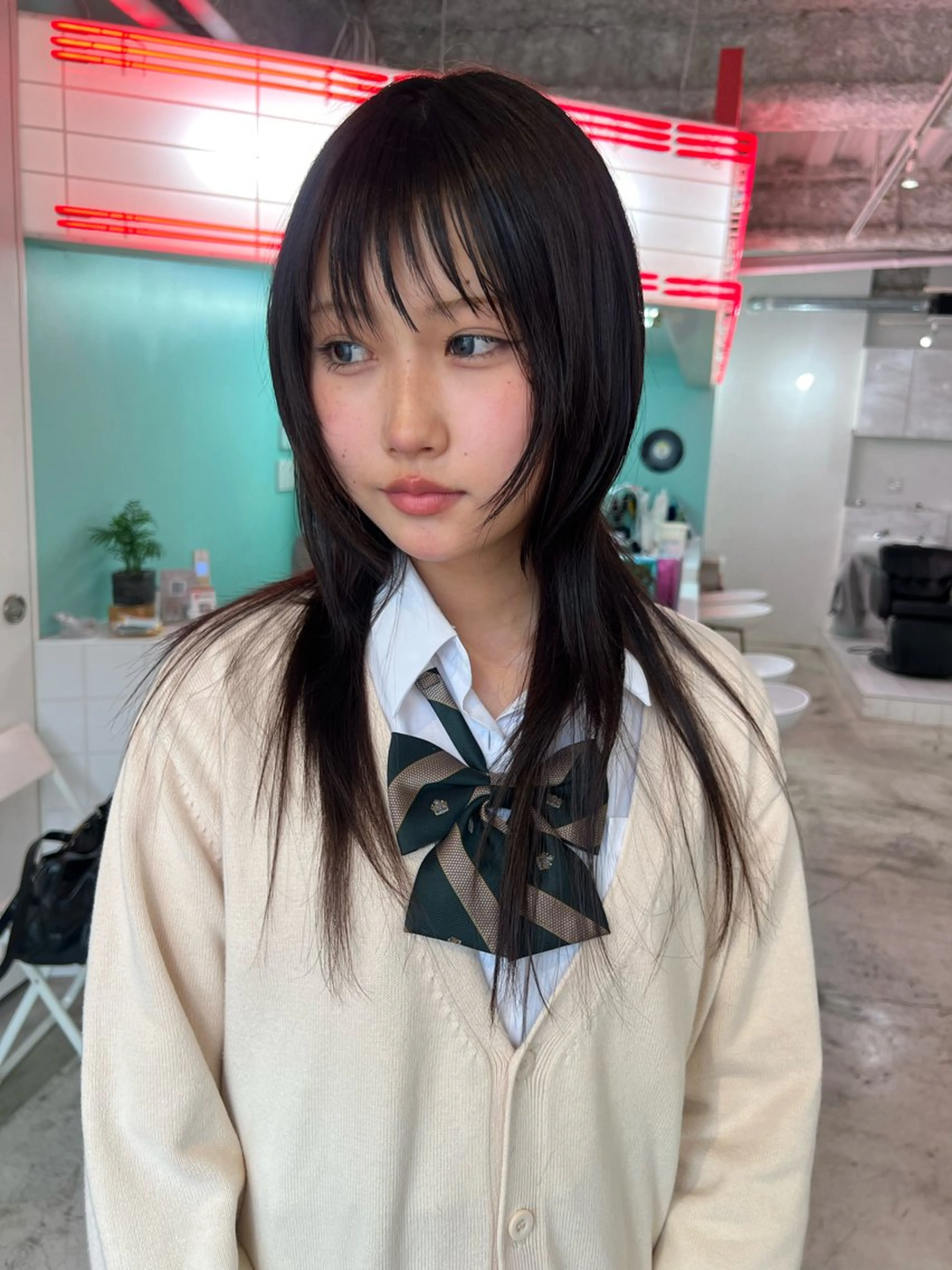 ロング カット 💥ウルフカット デザインあんな💥のヘアスタイル