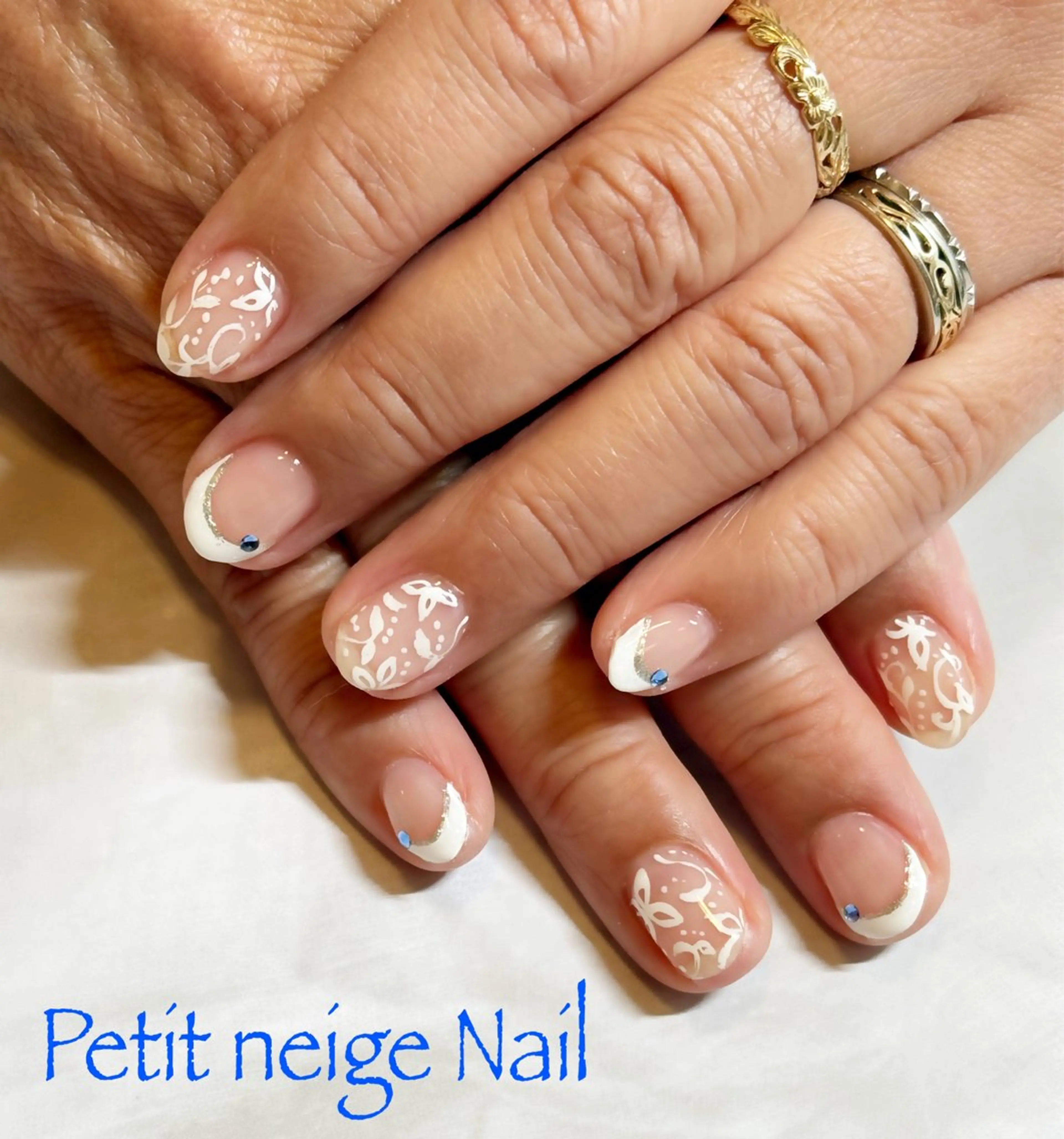 ネイル 山賀 小雪のネイルデザイン