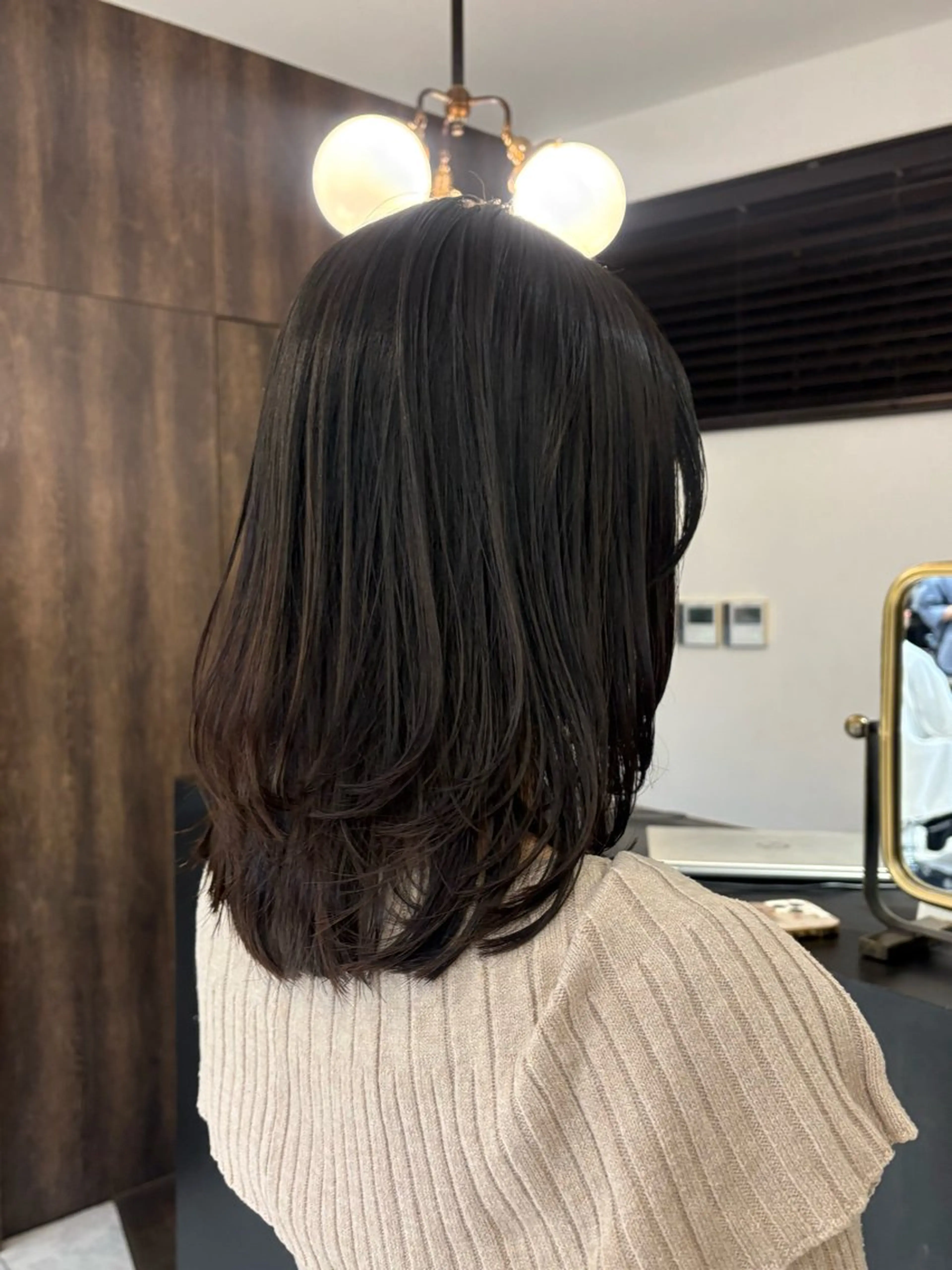 セミロング 西野 優夏のヘアスタイル