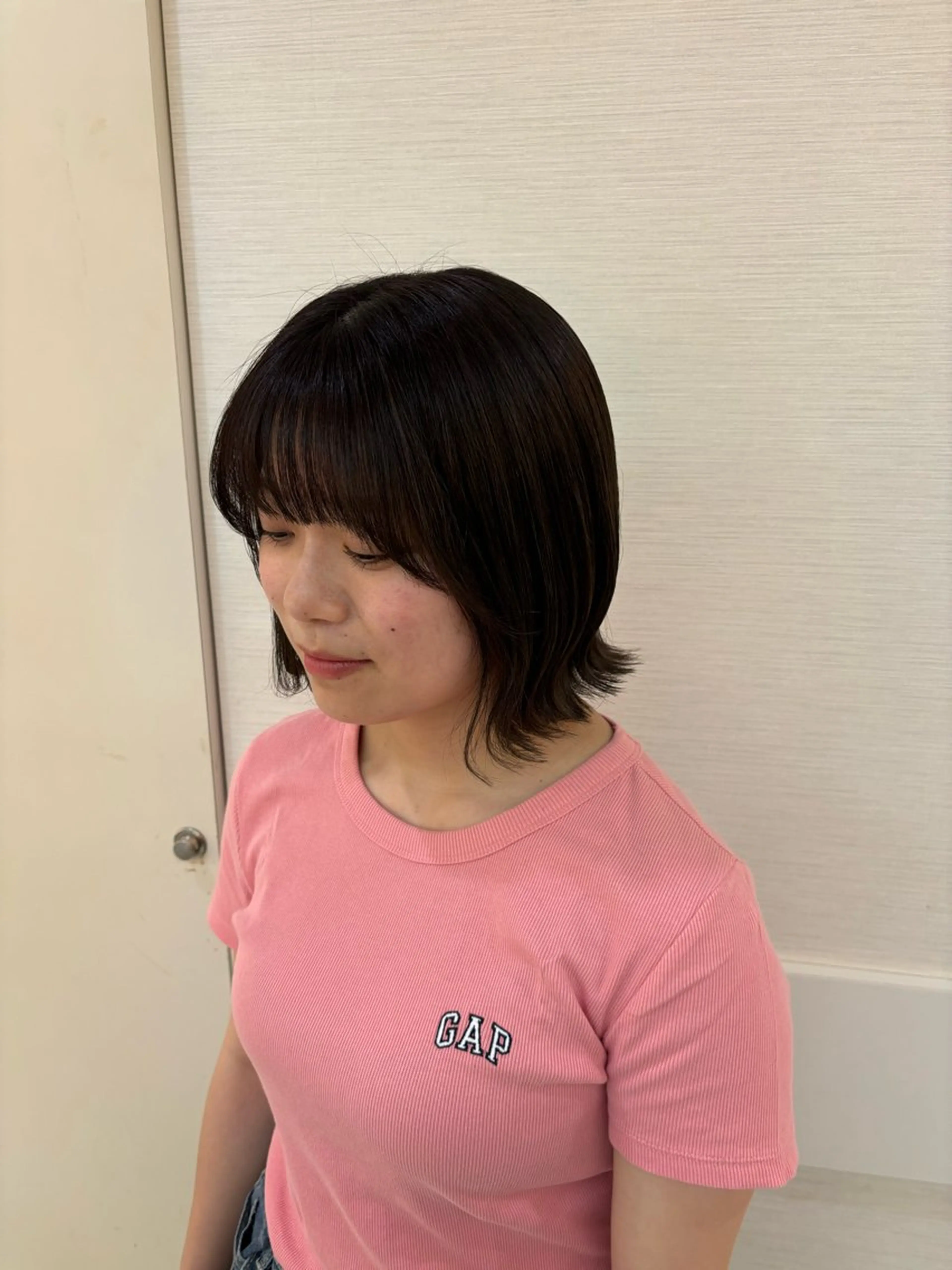 ミディアム カラー ブリーチ ボブ 顔周りカット 外ハネヘア 🎼レイヤー/透明感 カラー/nene♬のヘアスタイル