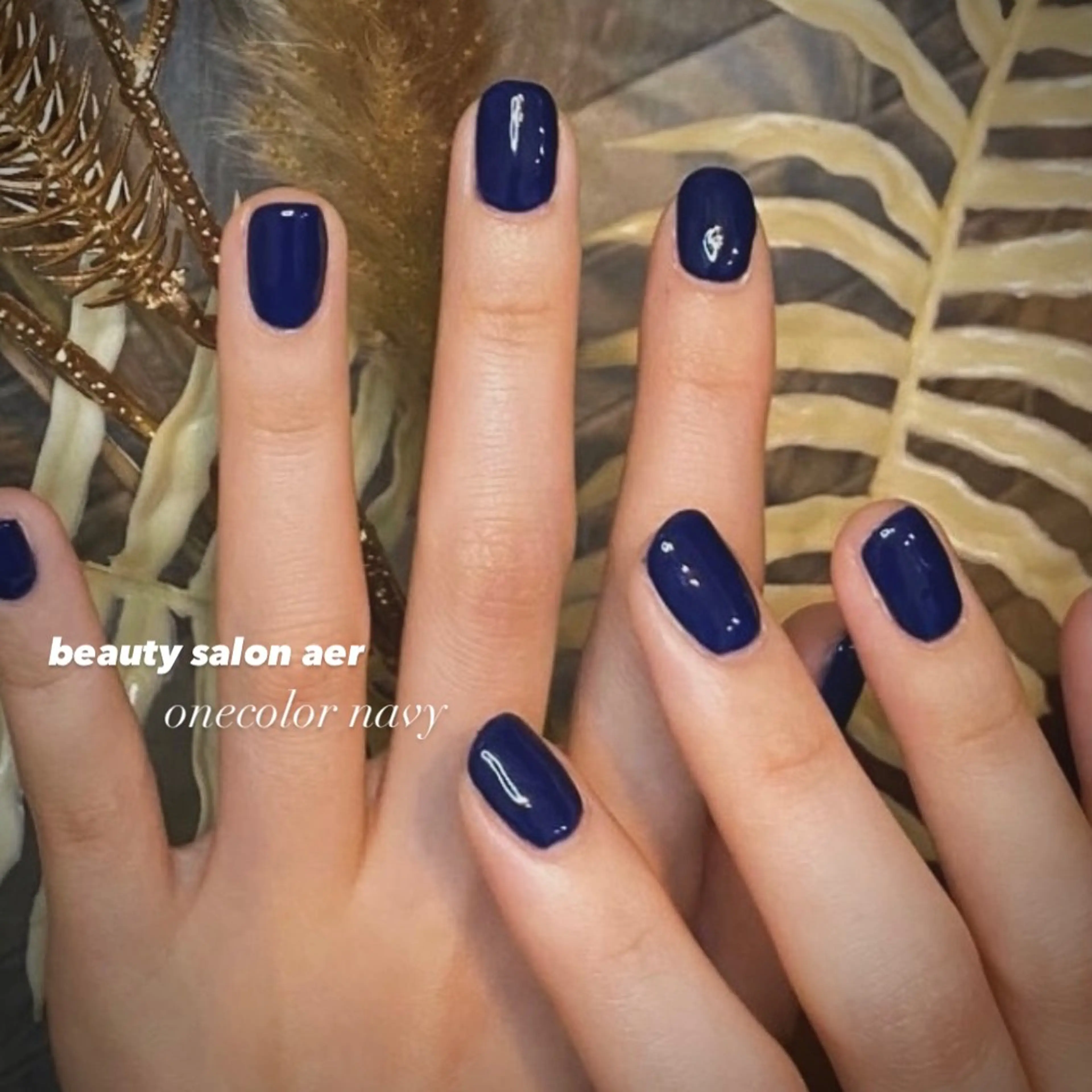 ネイル ネイビー デコパーツが得意♪ ネイル/眉毛/エステの眉毛・アイブロウイメージ