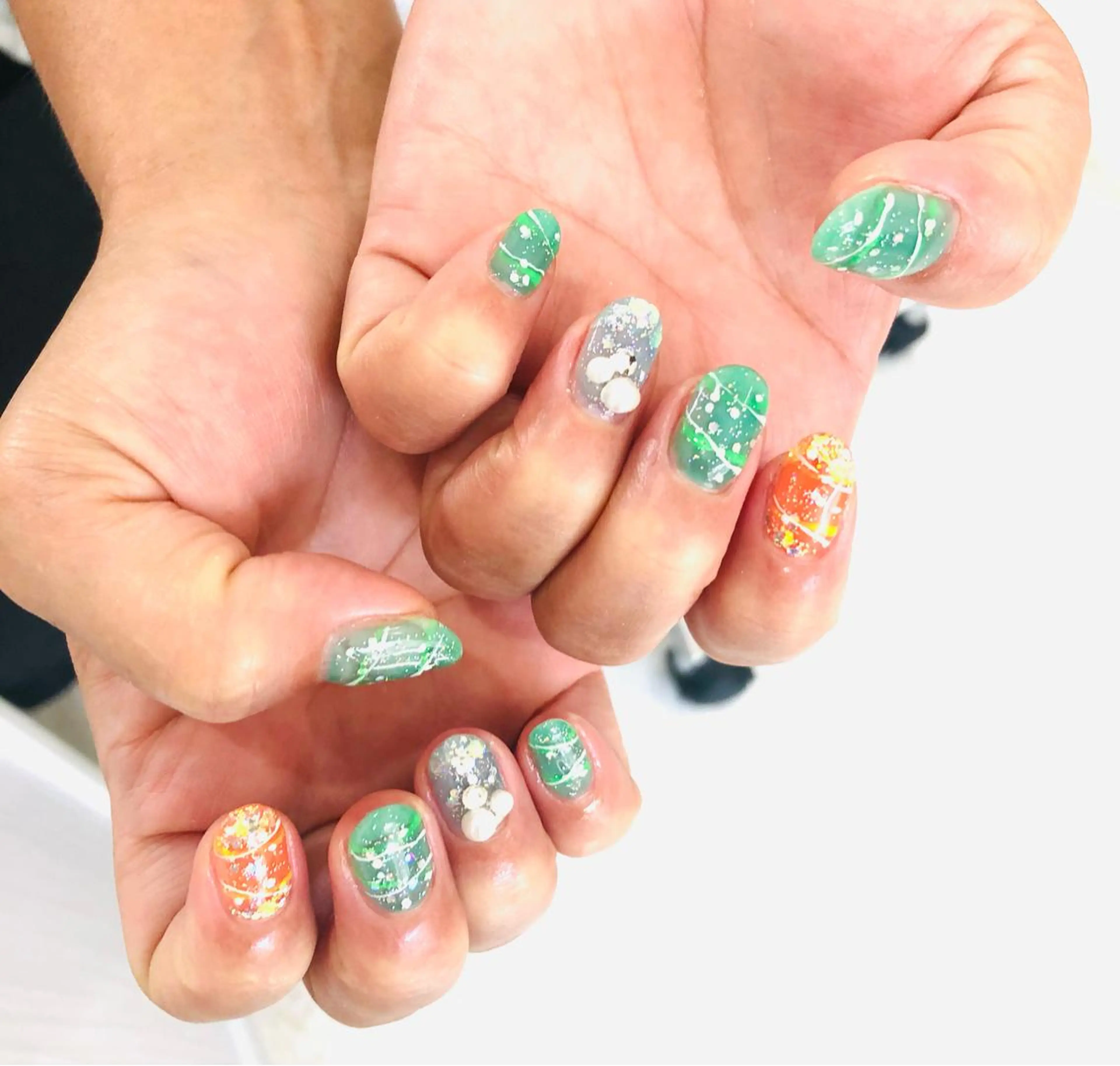 ネイル ニュアンスネイル H3 hitoのネイルデザイン