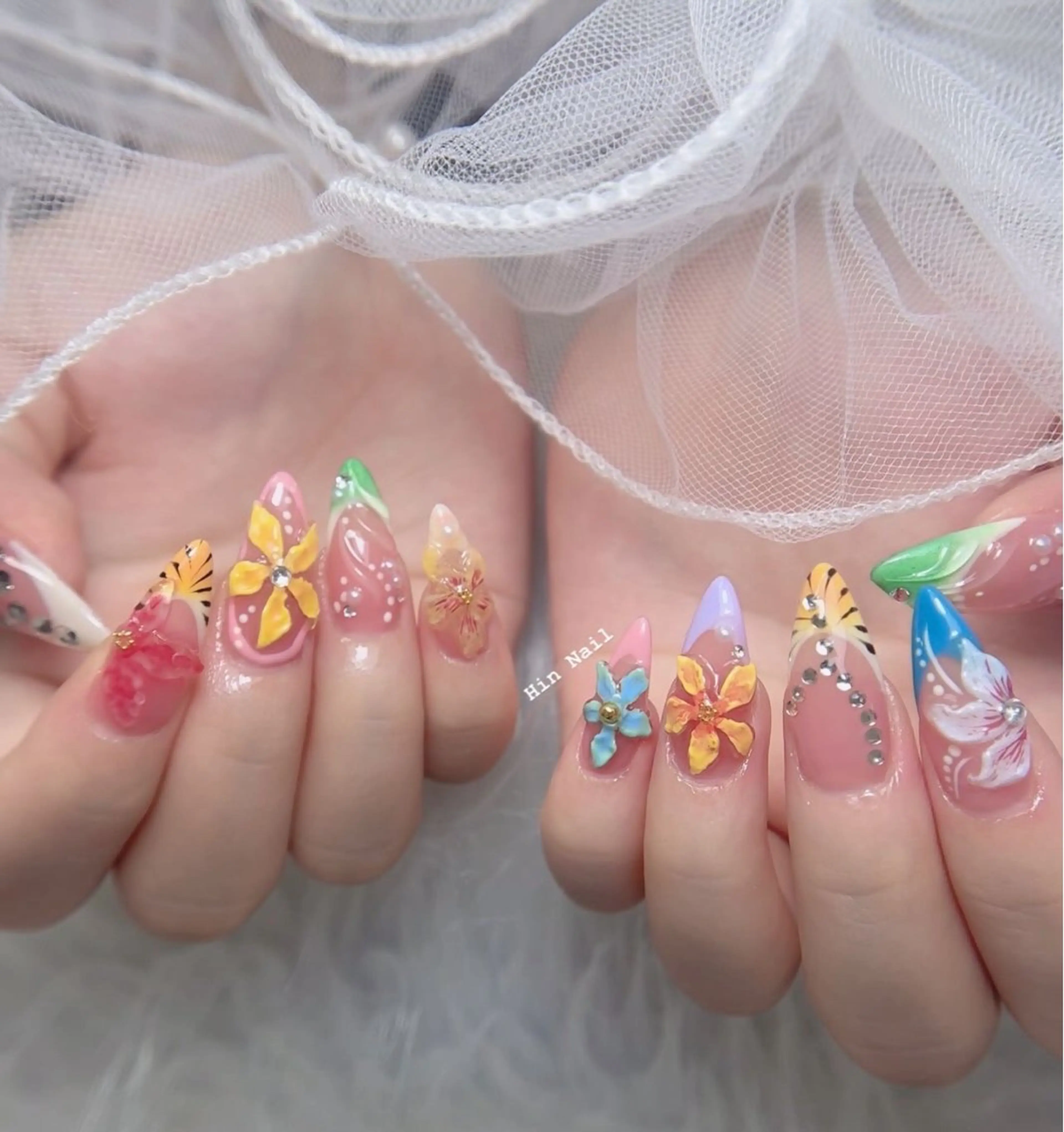 ネイル ハンドネイル Hin Nail Osaka所属・Hin Nailsのネイルデザイン